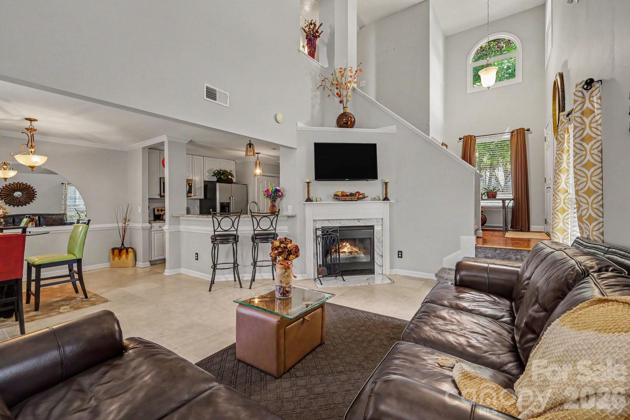 8609 Fox Chase Lane Property Photo 7