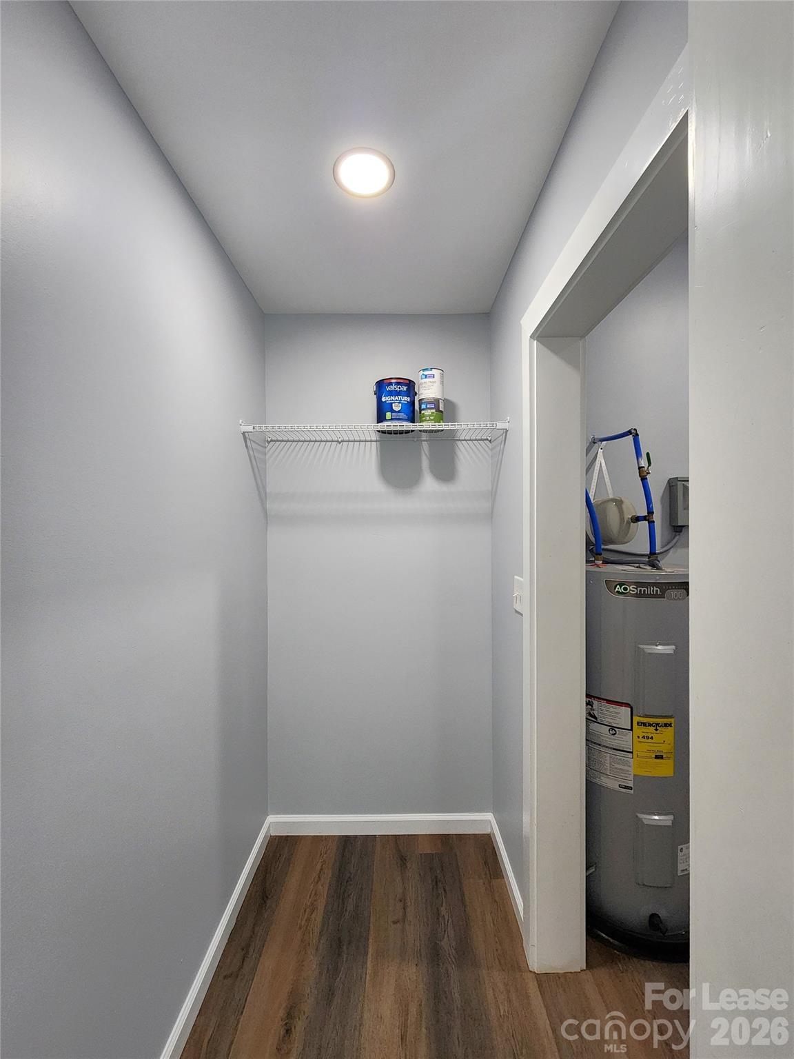 506 Cook Street Property Photo 8