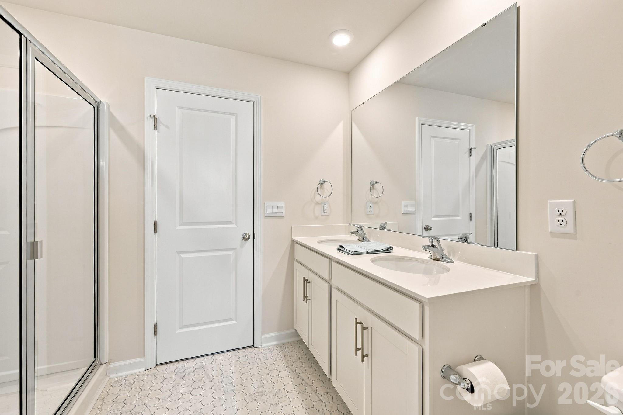 16 Madelyn Drive Property Photo 14
