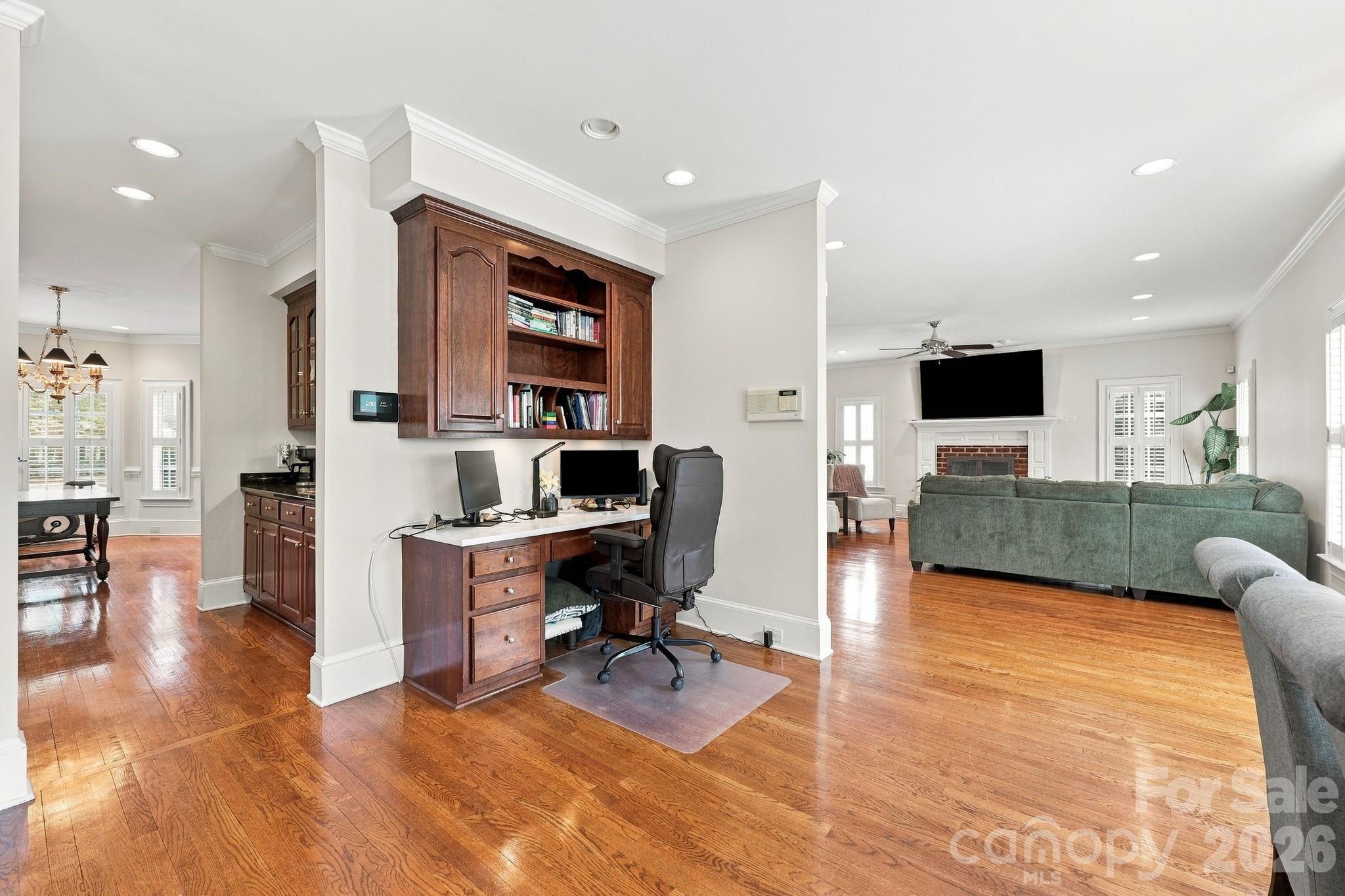 633 Peacehaven Road Property Photo 17