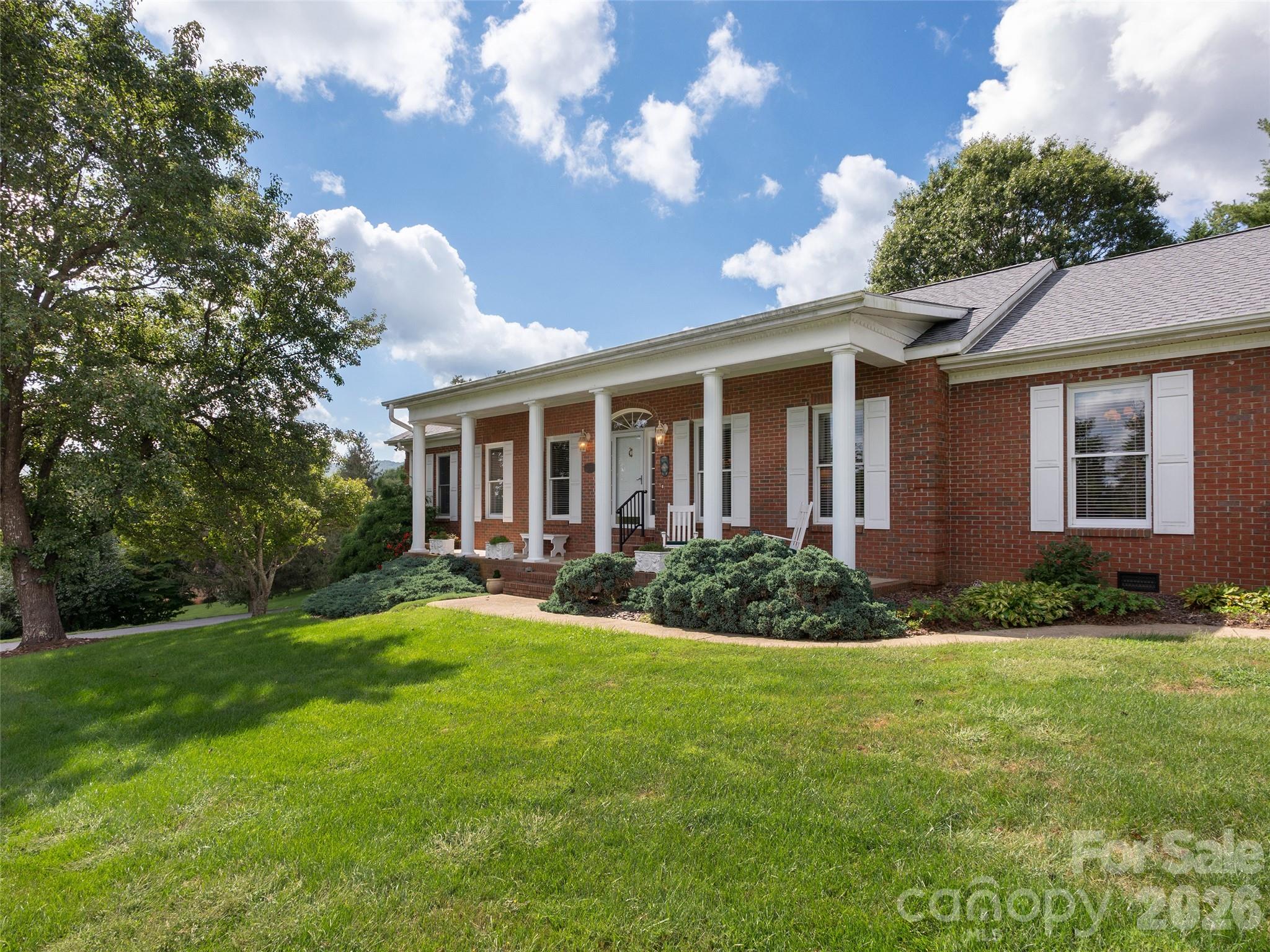 60 Beaumont Drive Property Photo 2
