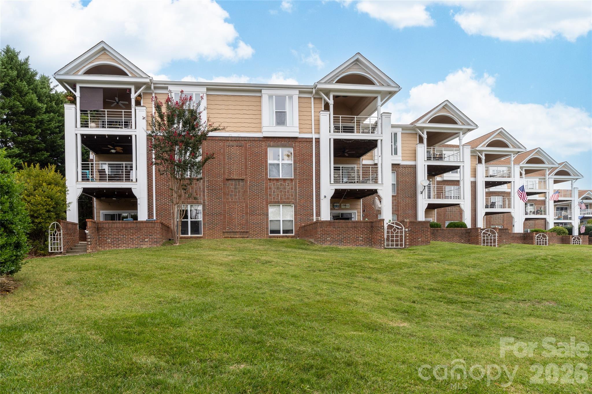 18619 Harborside Drive Property Photo 34