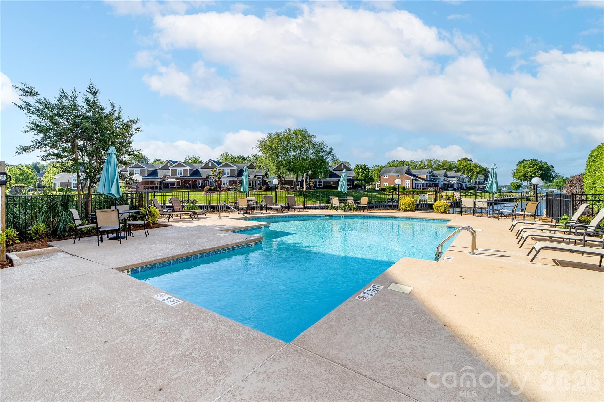 18619 Harborside Drive Property Photo 42