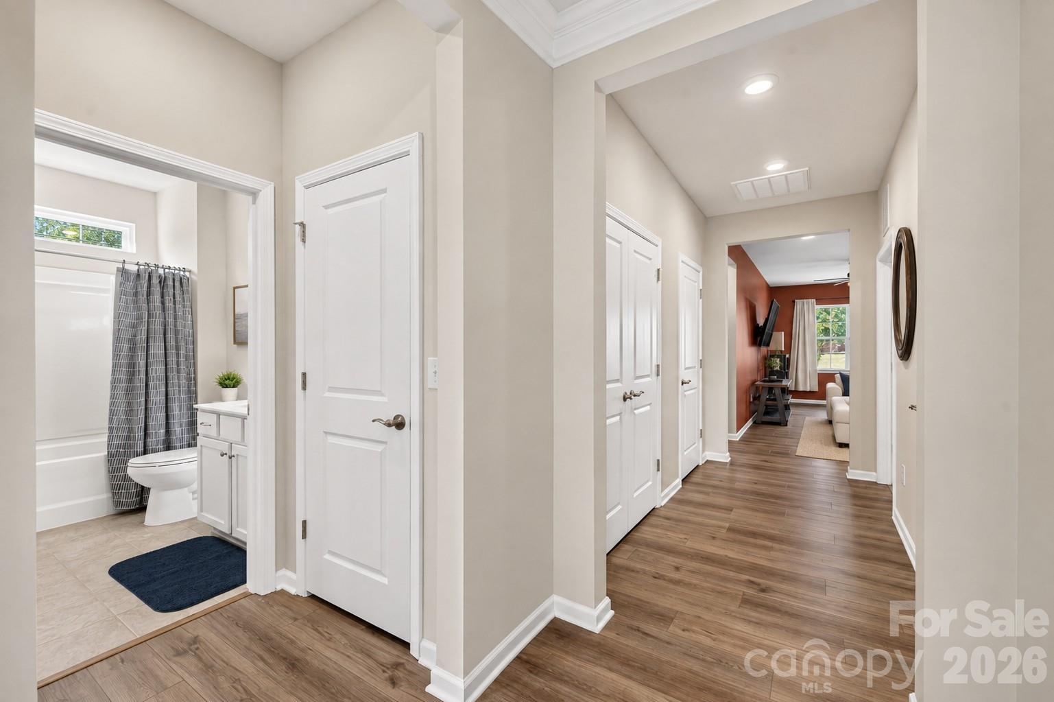 156 White Apple Way Property Photo 6