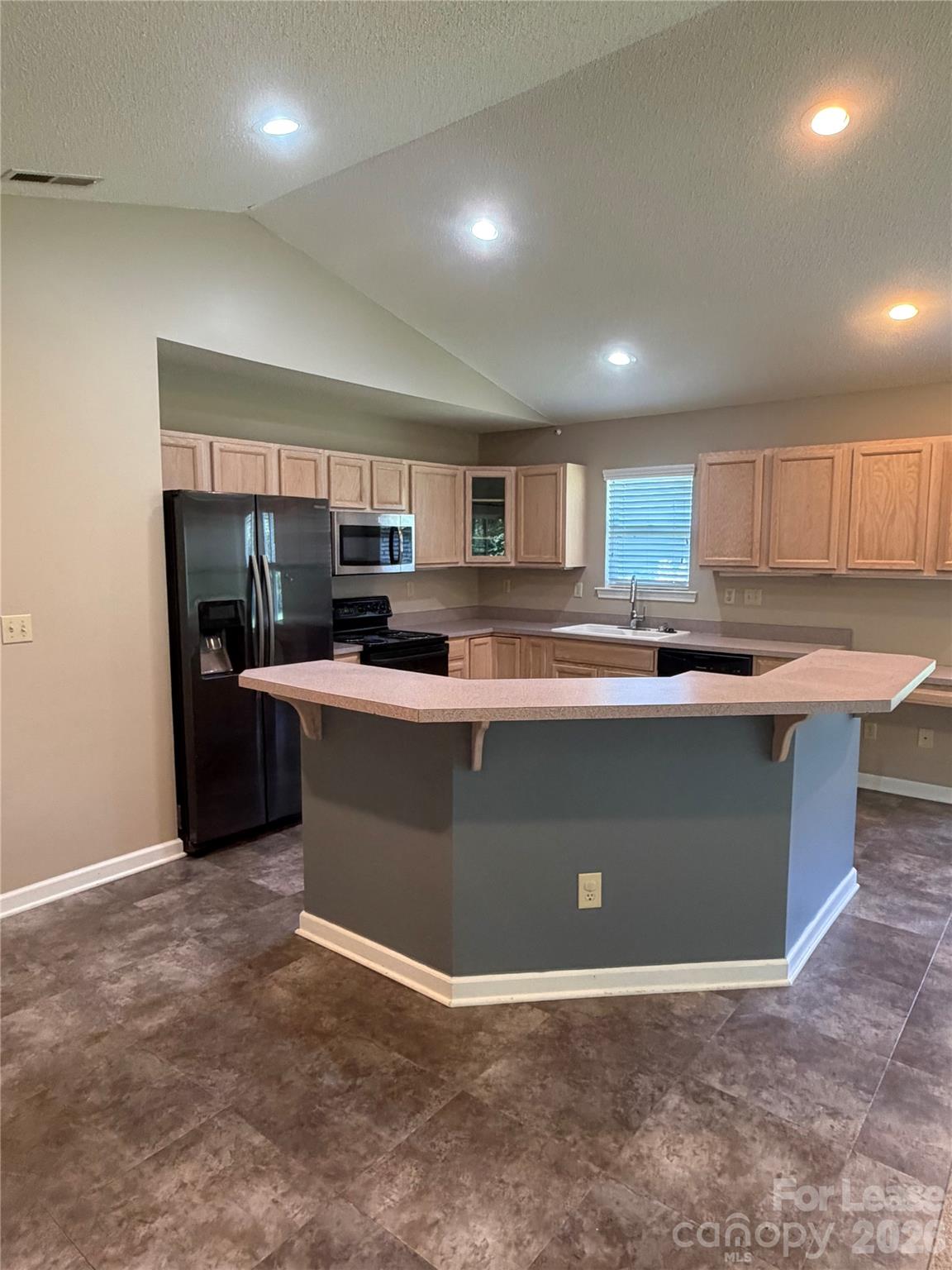 37 Sunview Circle Property Photo 8