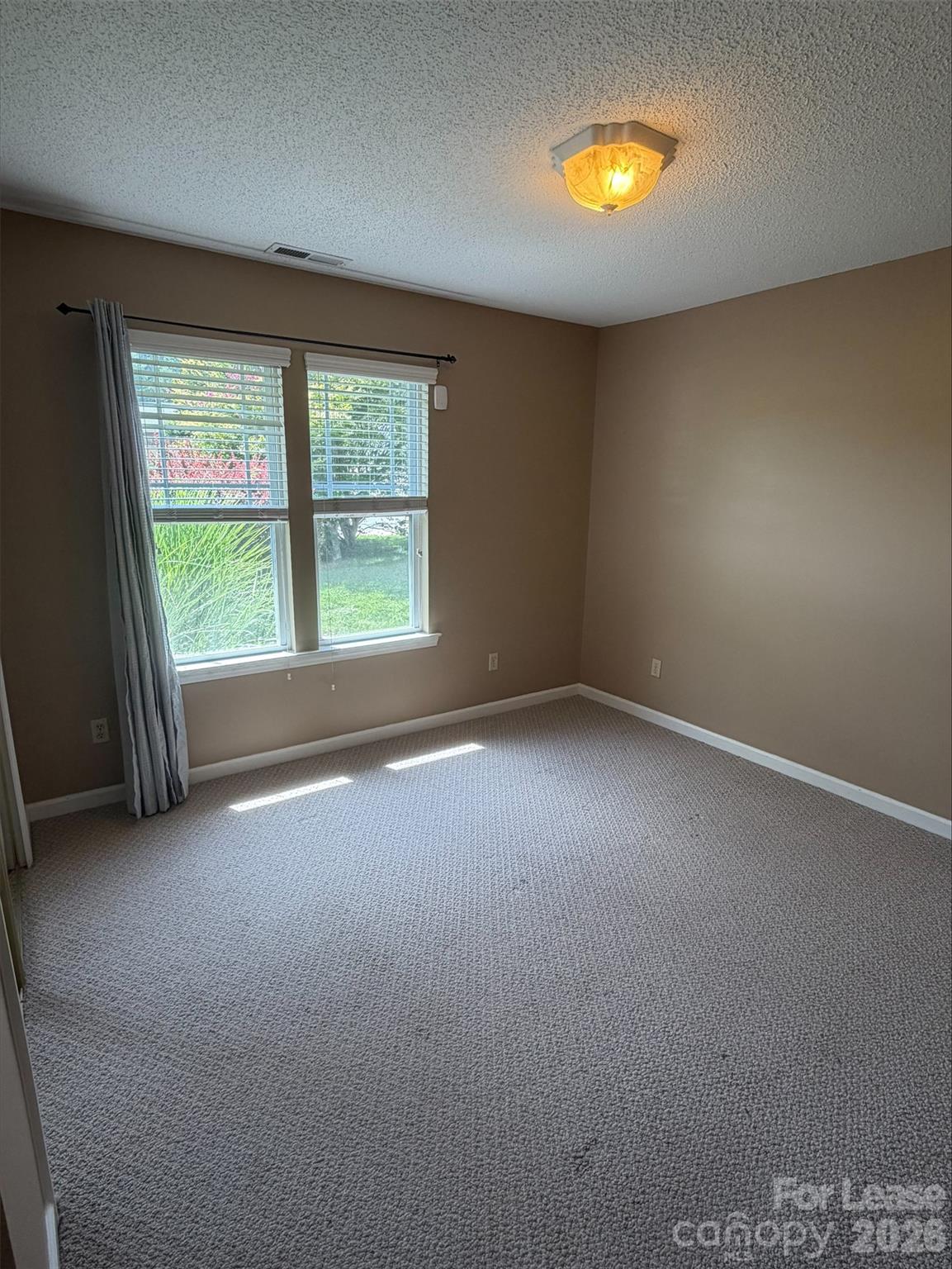 37 Sunview Circle Property Photo 17