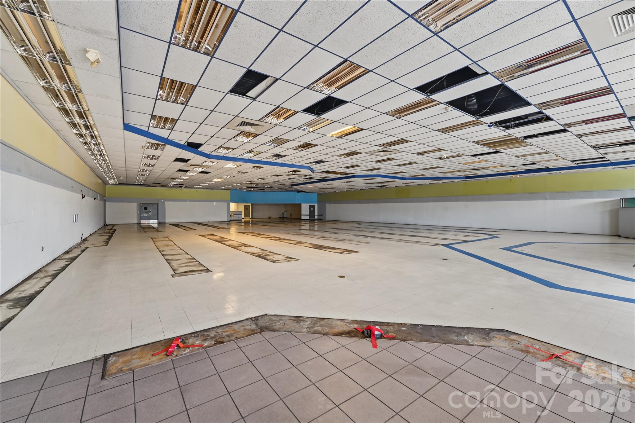 110 W Garrison Boulevard Property Photo 14