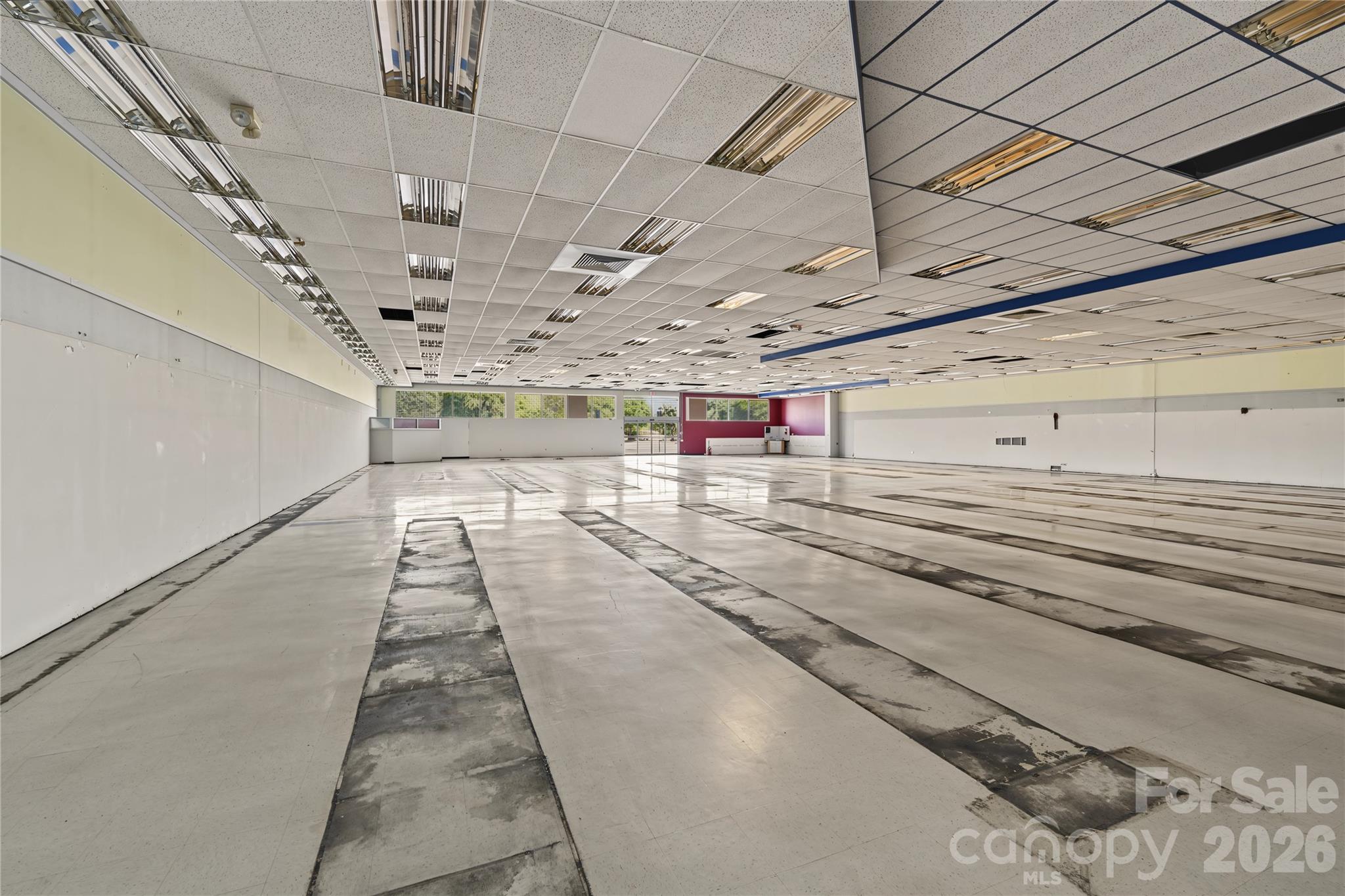 110 W Garrison Boulevard Property Photo 18
