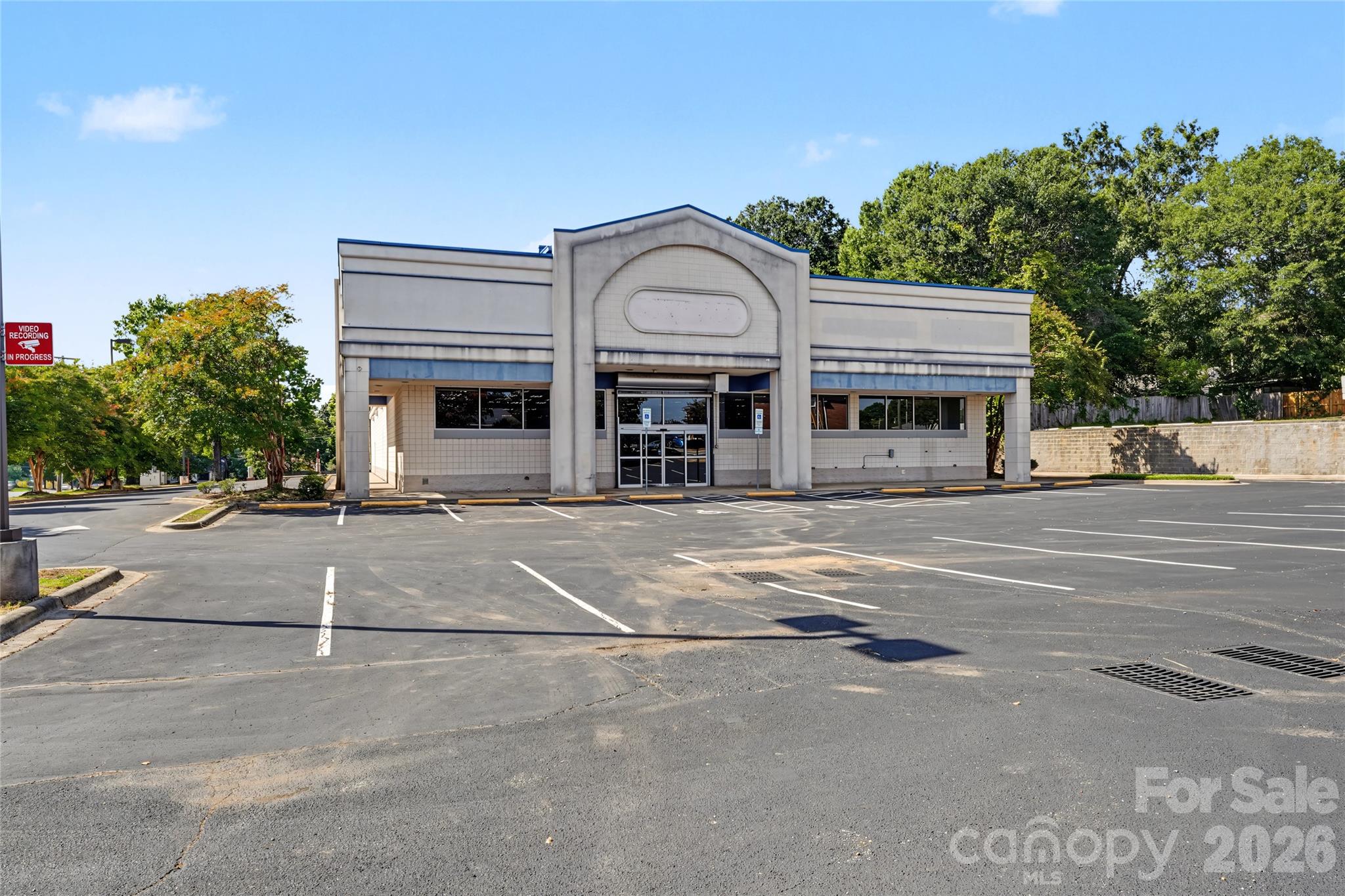 110 W Garrison Boulevard Property Photo 22