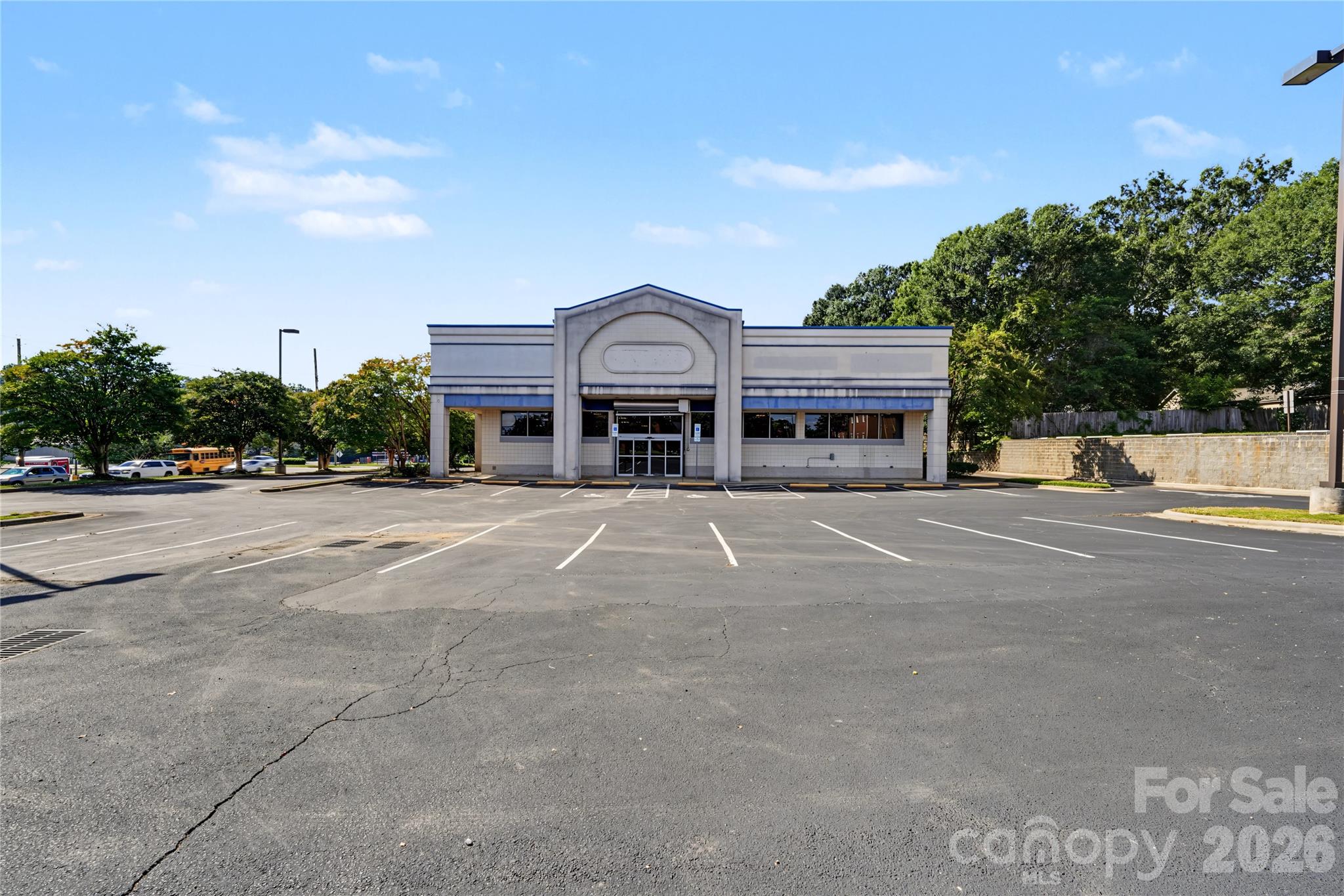 110 W Garrison Boulevard Property Photo 24