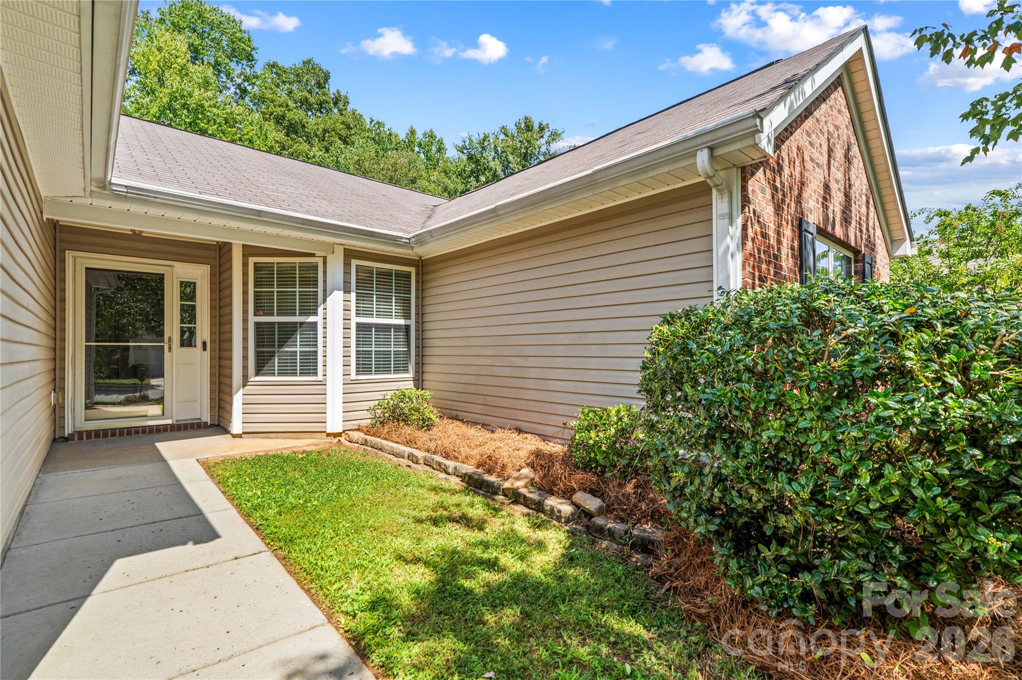 2457 Marthas Ridge Drive Property Photo 1