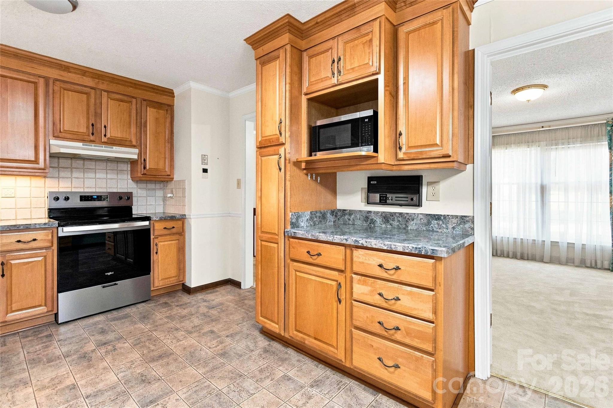5000 Cedar Forest Drive Property Photo 10