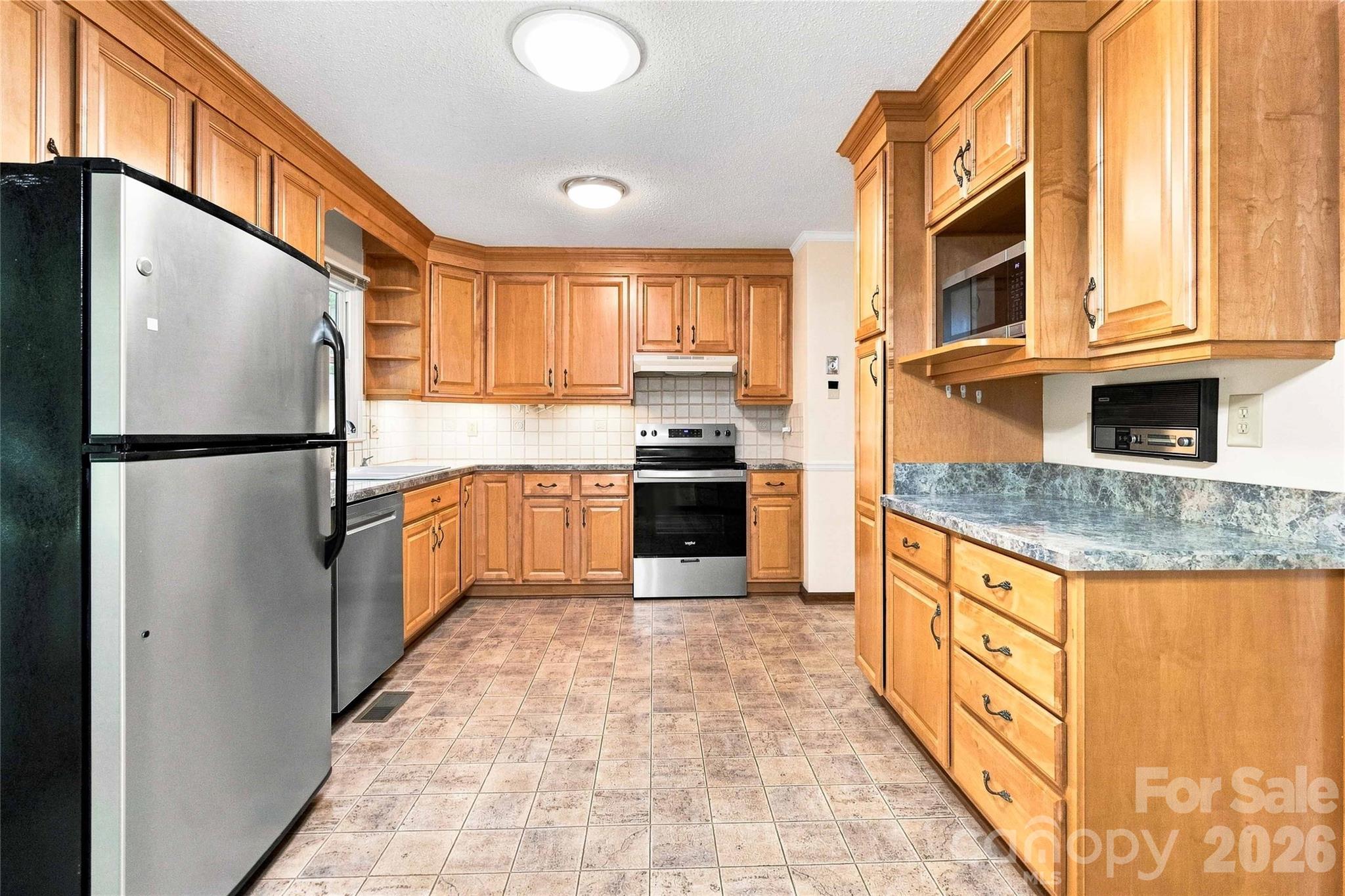 5000 Cedar Forest Drive Property Photo 11