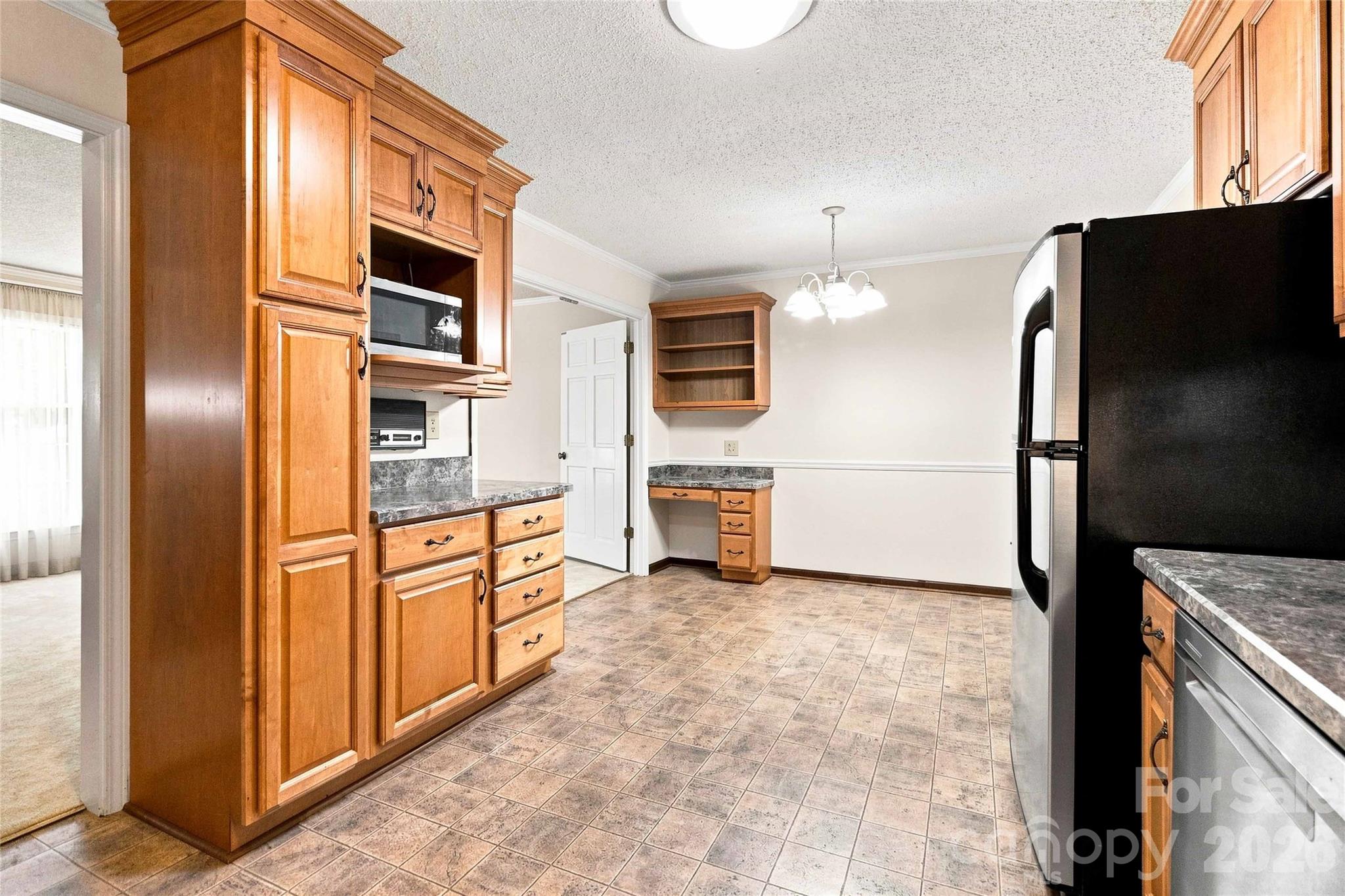 5000 Cedar Forest Drive Property Photo 13
