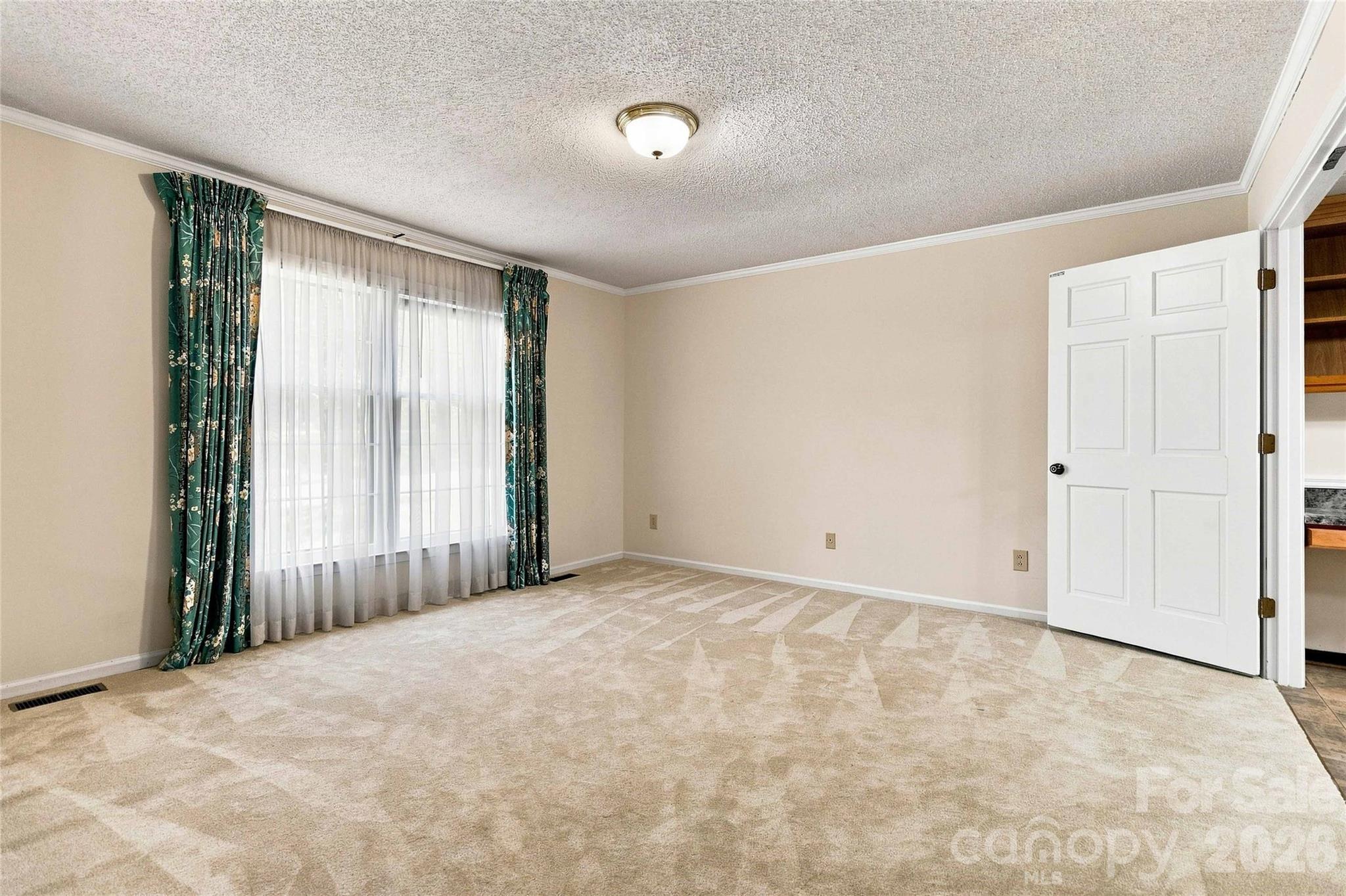 5000 Cedar Forest Drive Property Photo 15