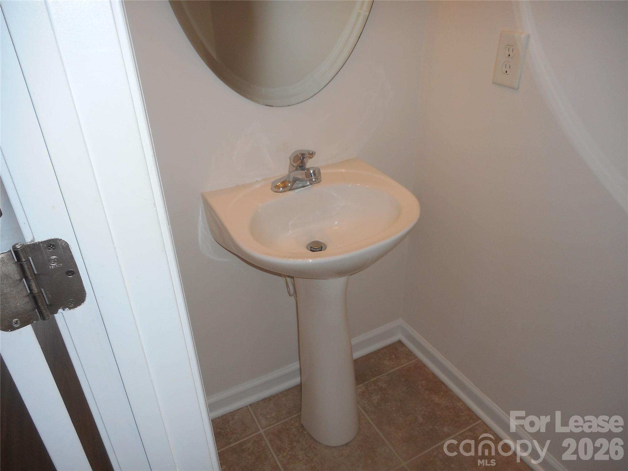 2331 Crosscut Drive Property Photo 7