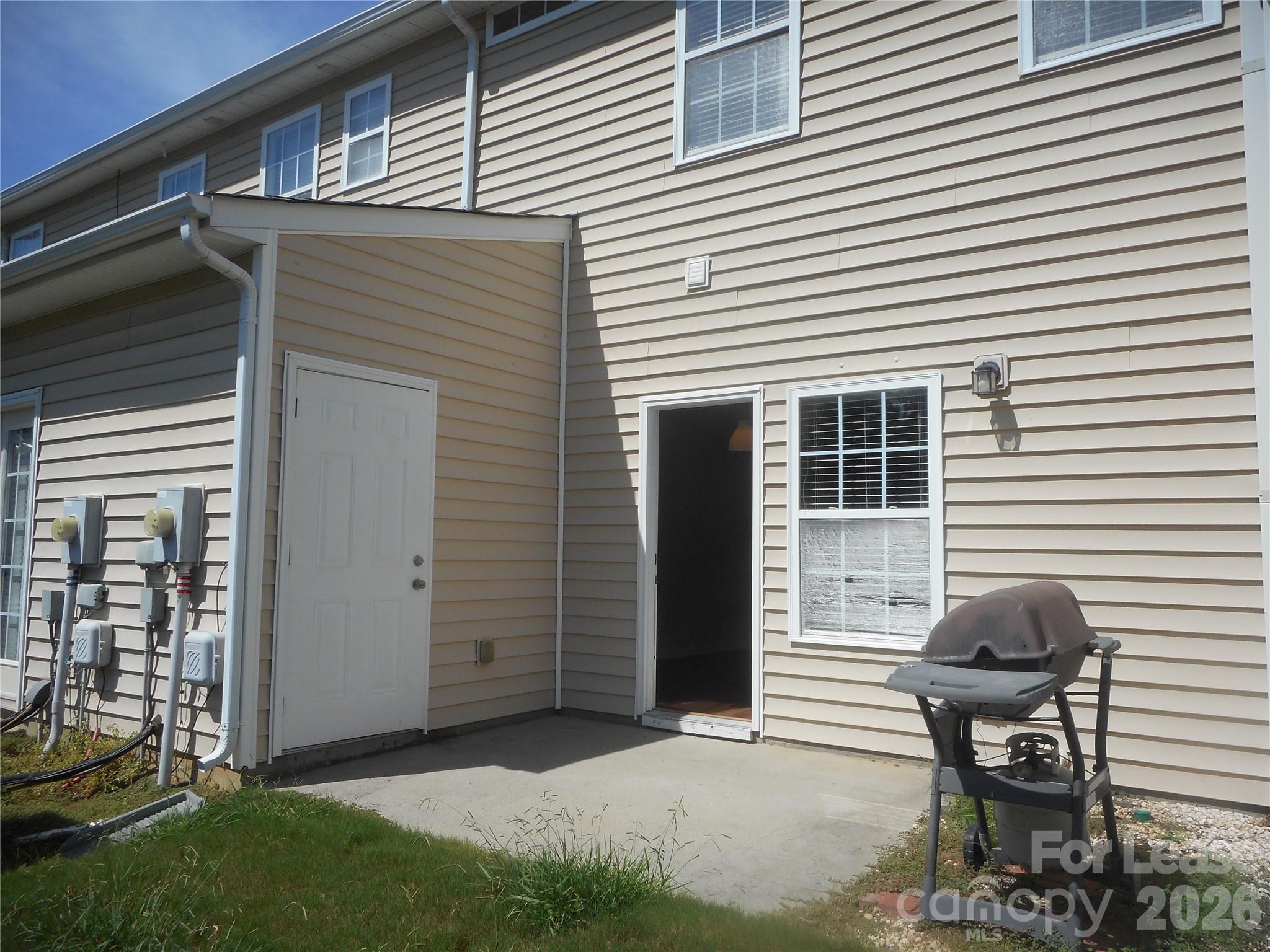 2331 Crosscut Drive Property Photo 8
