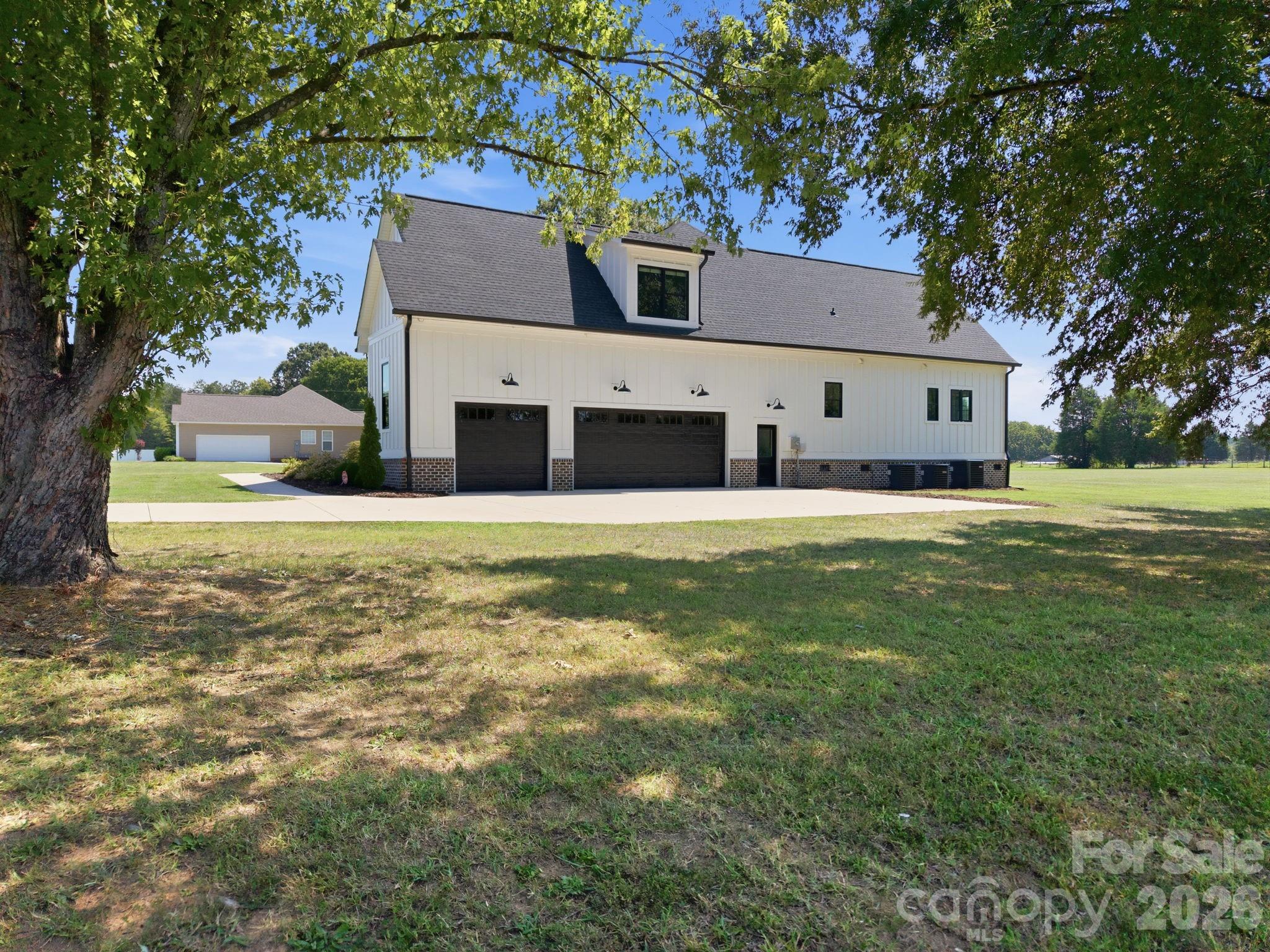 720 Trexler Loop Property Photo 39