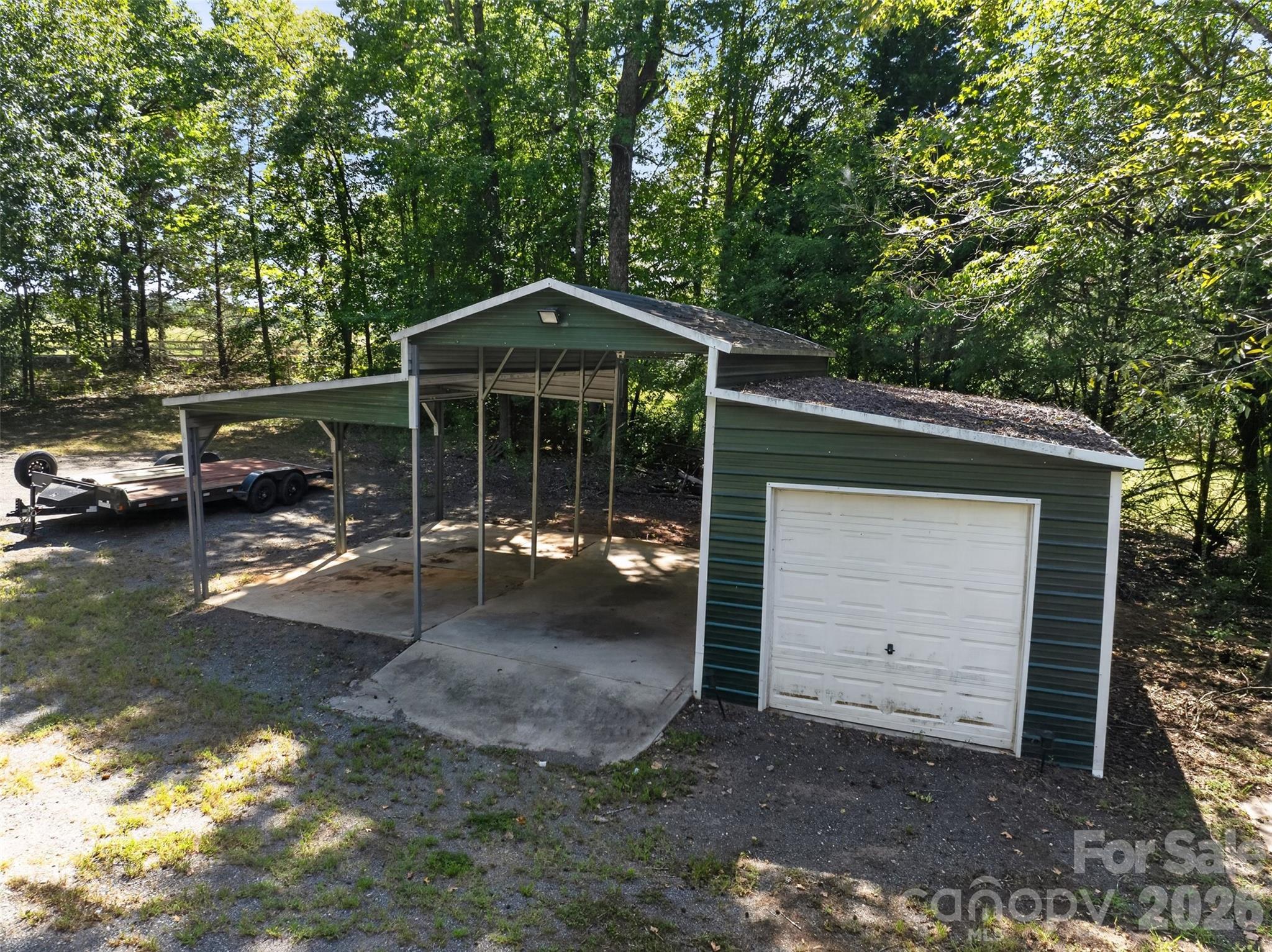 4043 Thompson Road Property Photo 37