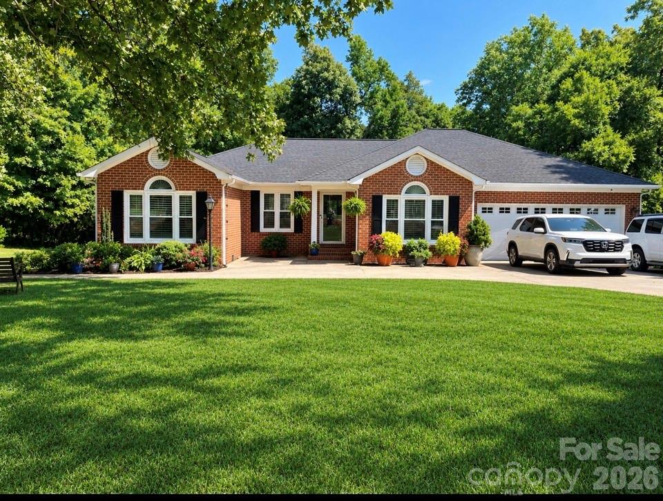 3001 Sunset Road Property Photo 1