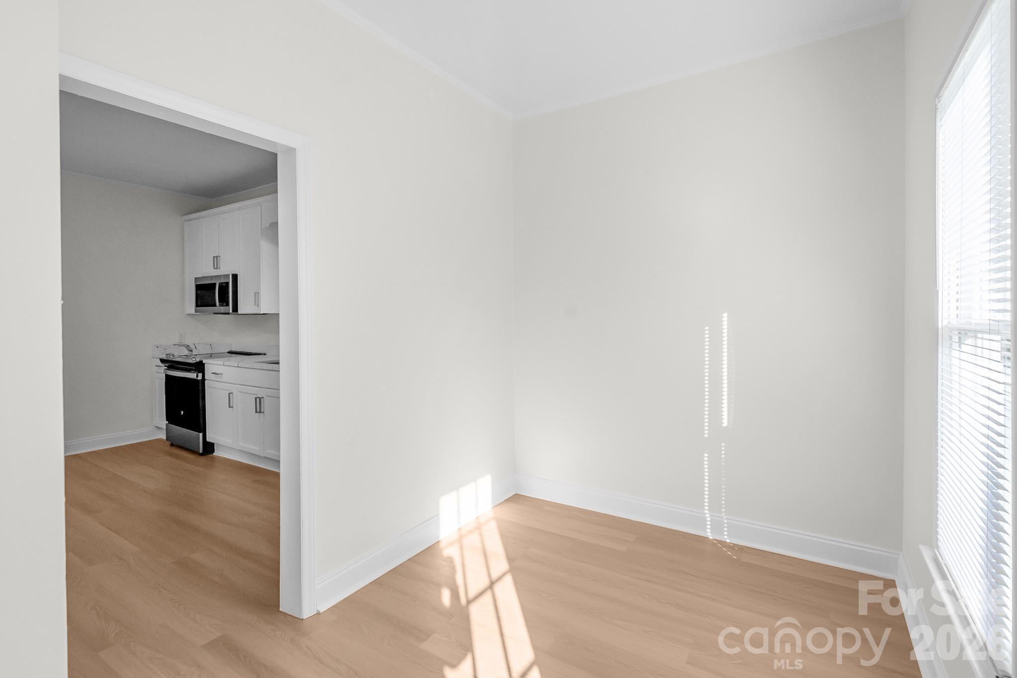 204 Pleasant Street Property Photo 8