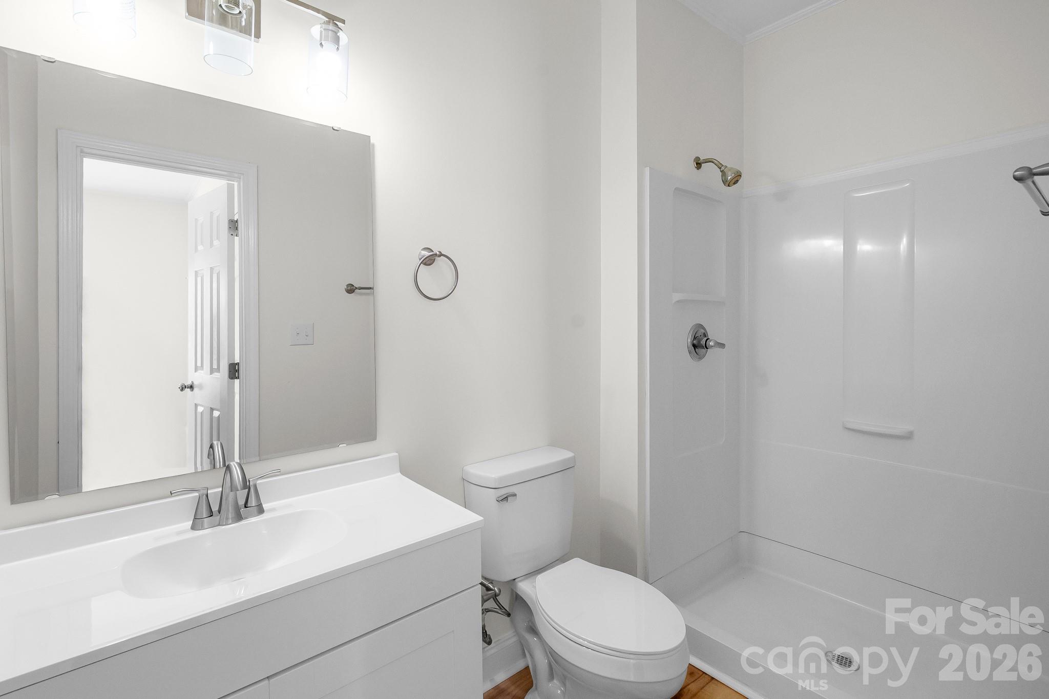 204 Pleasant Street Property Photo 14
