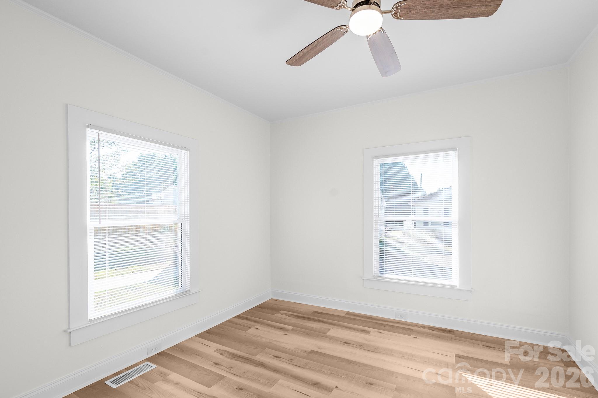 204 Pleasant Street Property Photo 15