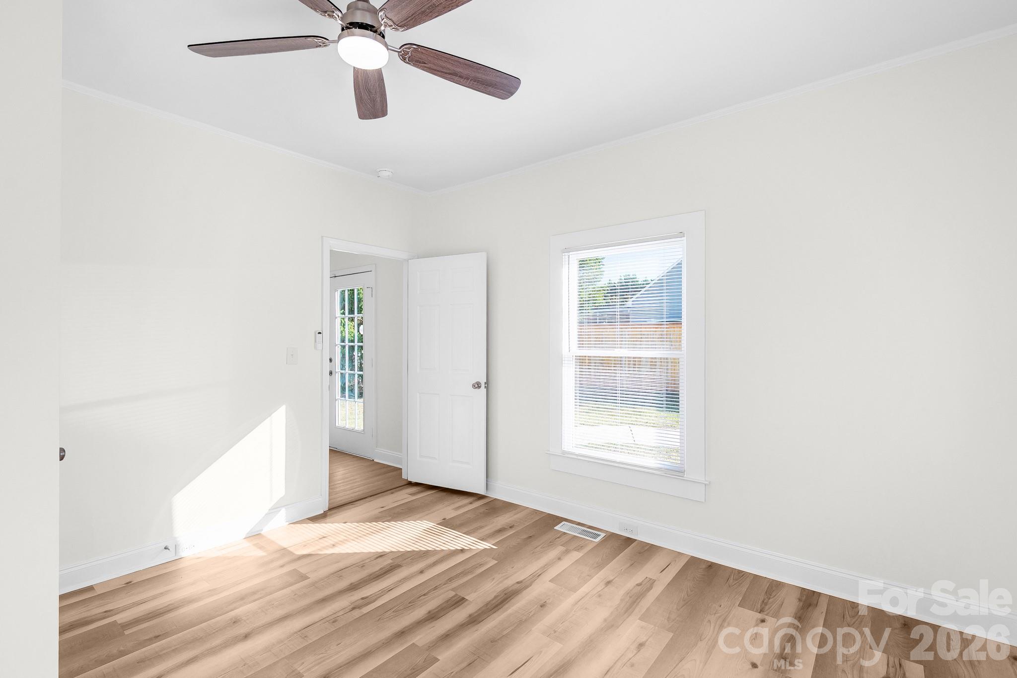 204 Pleasant Street Property Photo 16