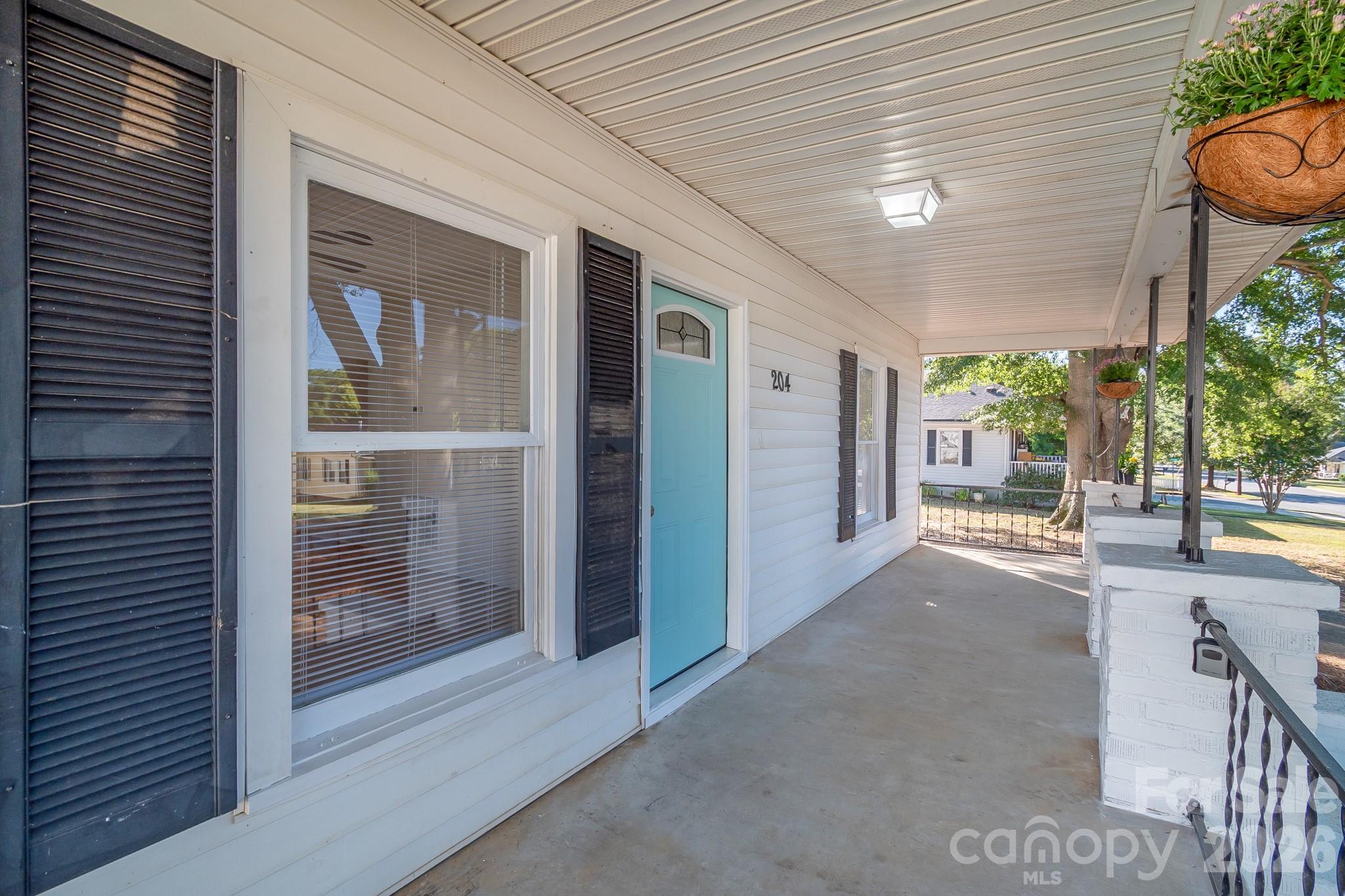 204 Pleasant Street Property Photo 23