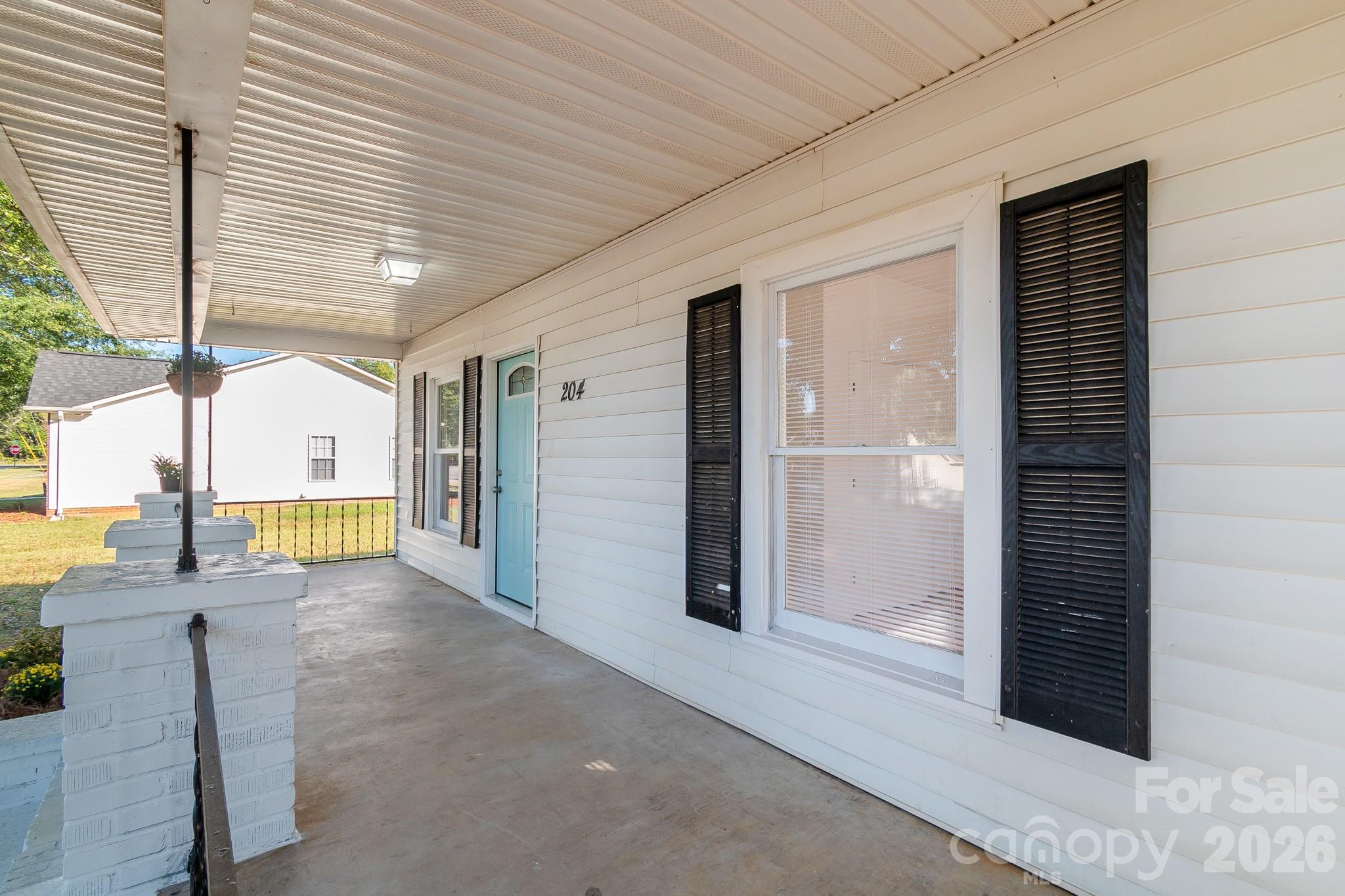 204 Pleasant Street Property Photo 24