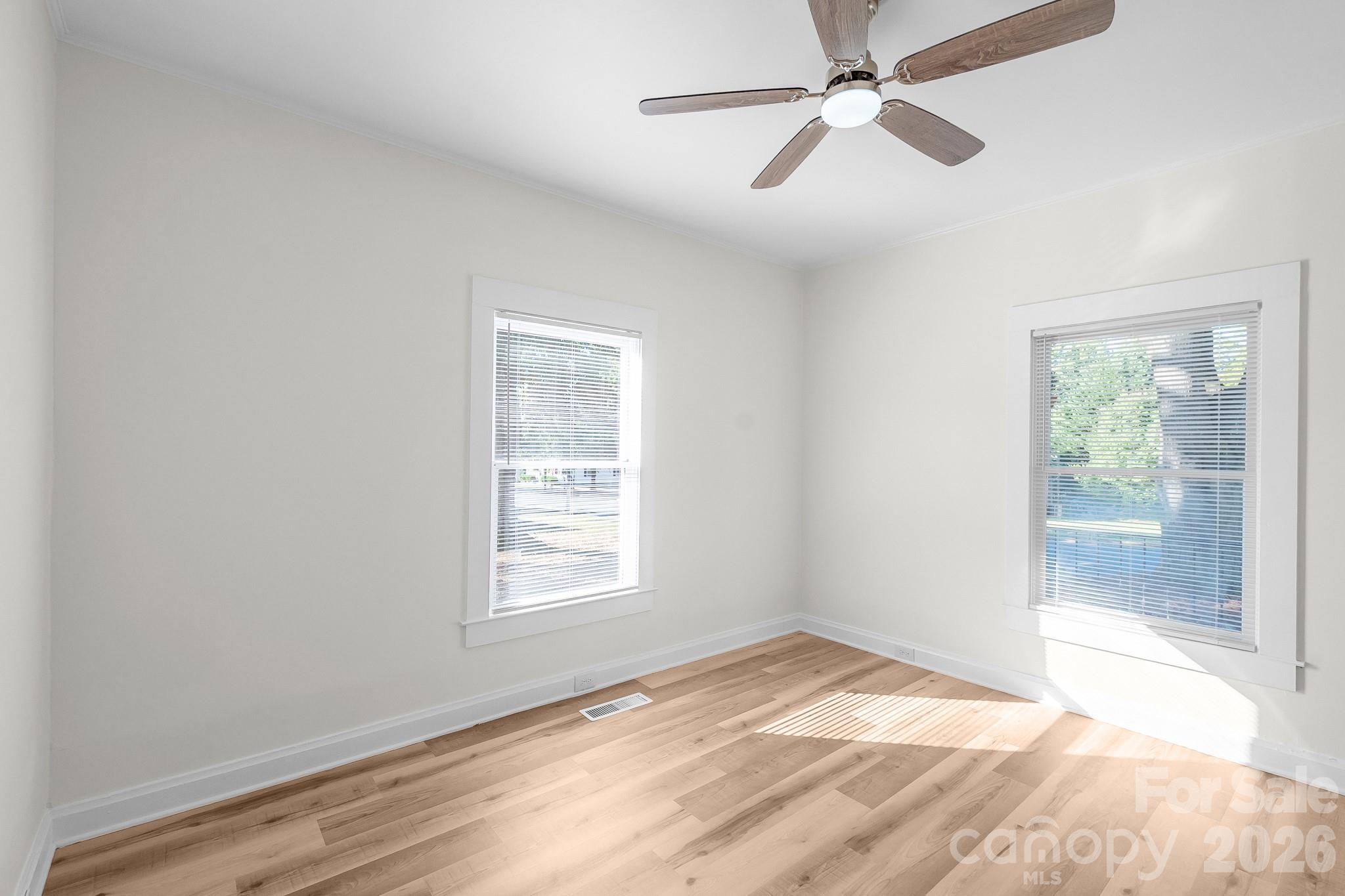 204 Pleasant Street Property Photo 34