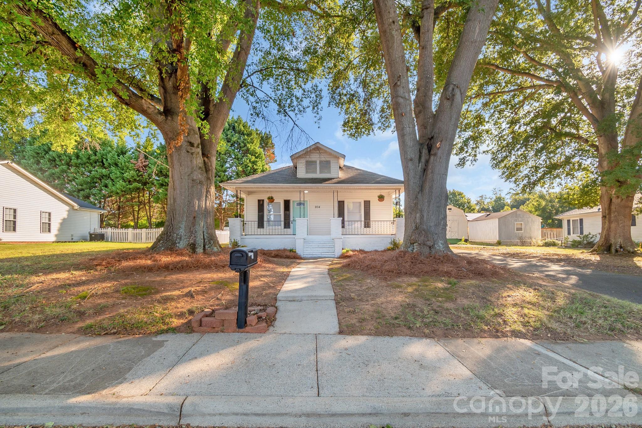 204 Pleasant Street Property Photo 41