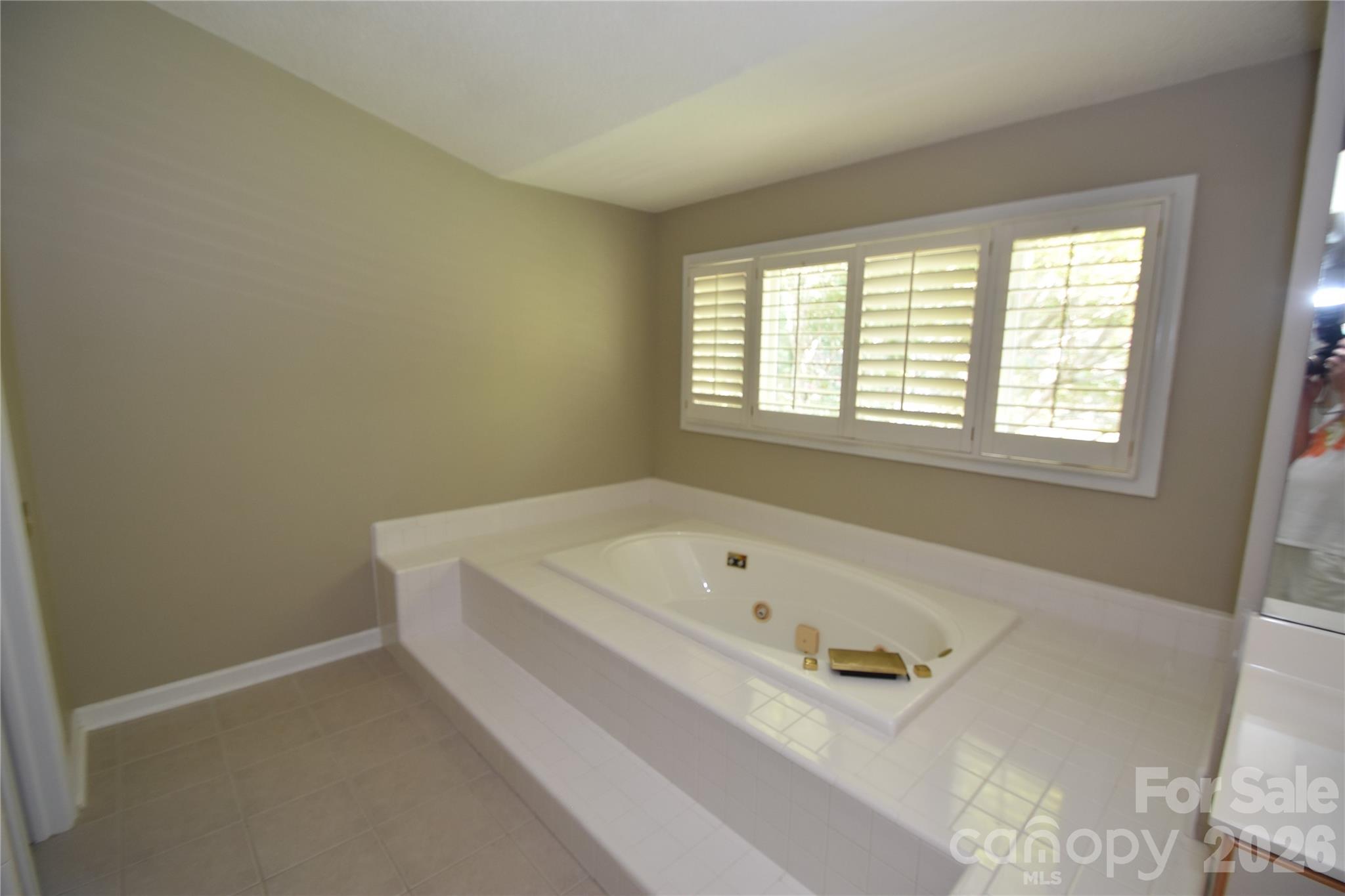1800 Stockwell Court Property Photo 15