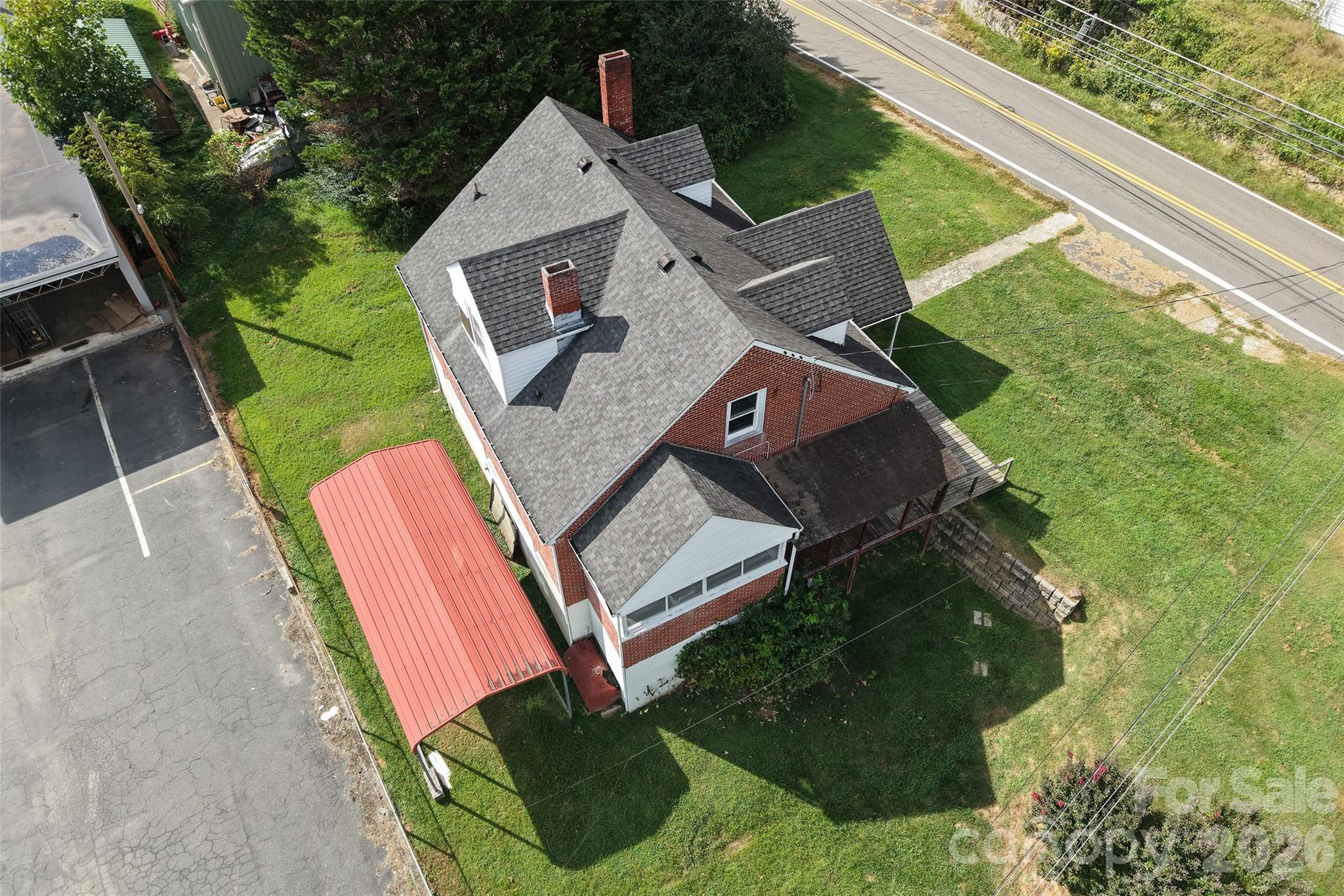 164 N Mitchell Avenue Property Photo 4