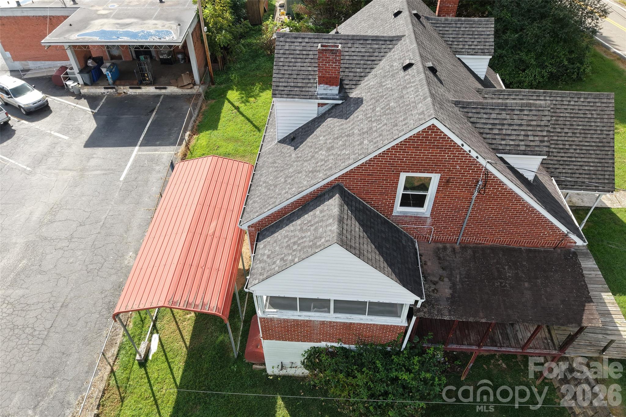 164 N Mitchell Avenue Property Photo 8