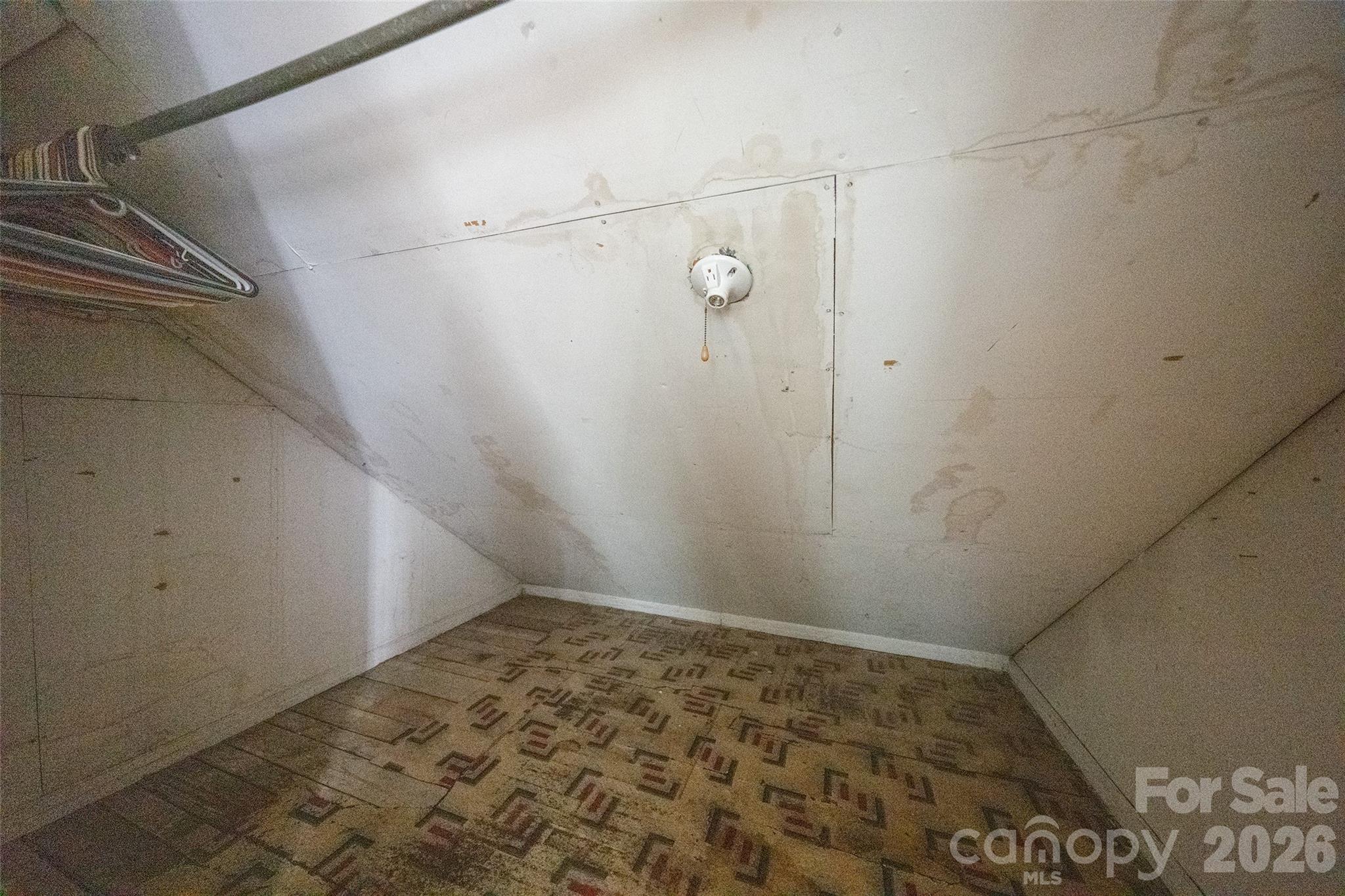 164 N Mitchell Avenue Property Photo 24