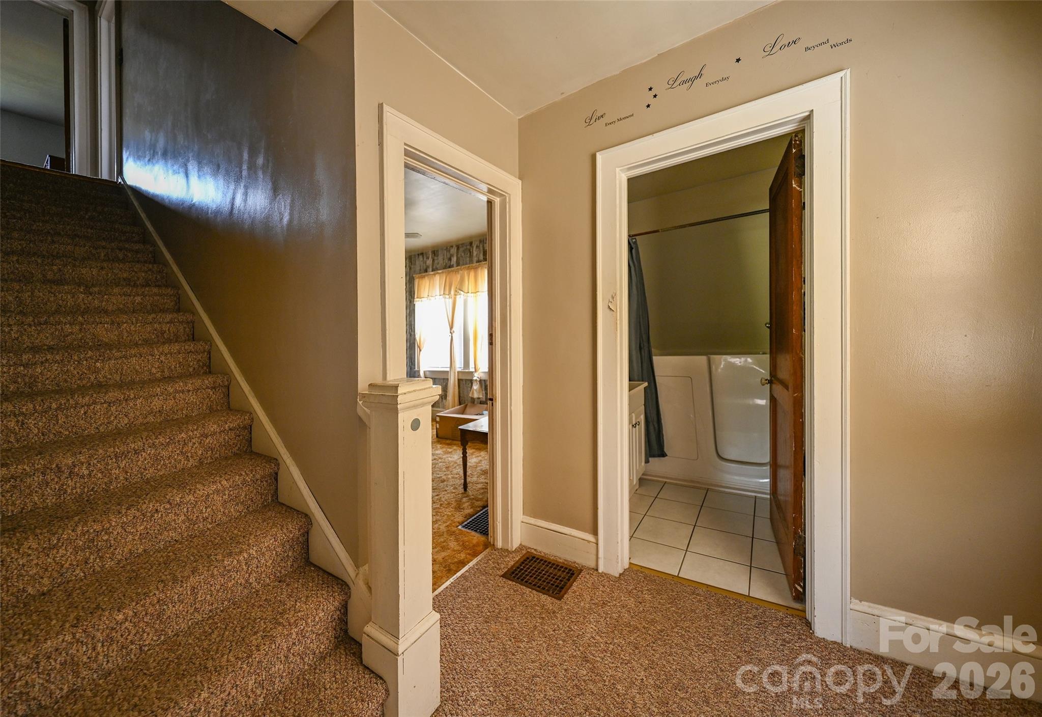 164 N Mitchell Avenue Property Photo 37