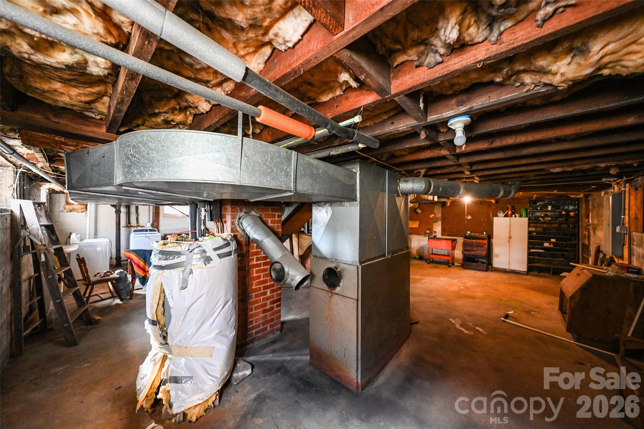 164 N Mitchell Avenue Property Photo 43