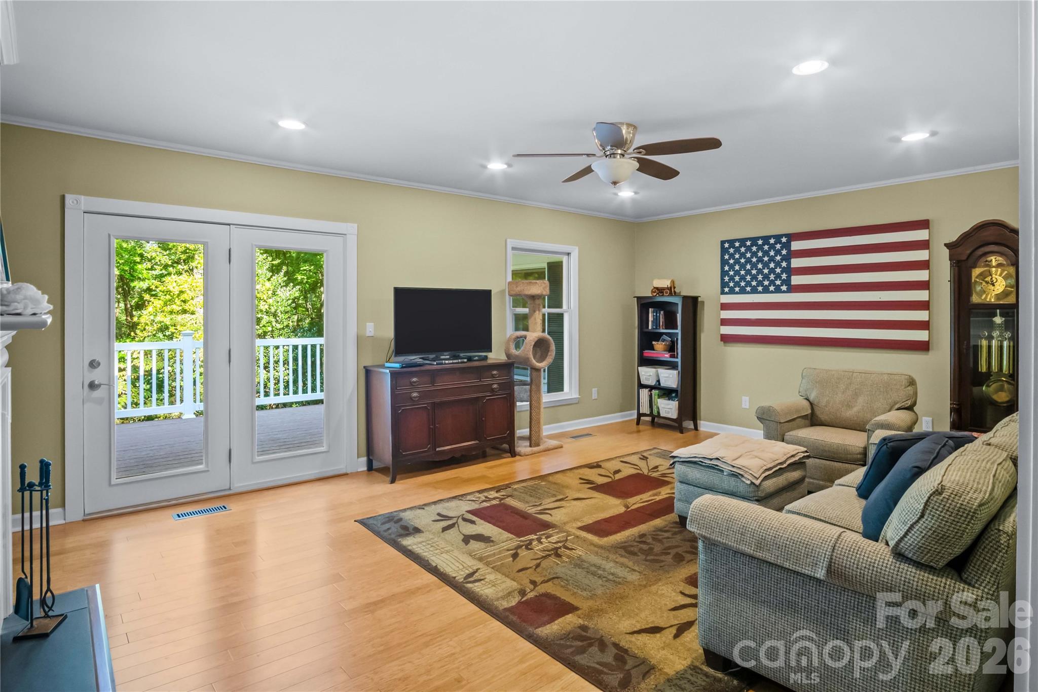 1137 Mountain Laurel Drive Property Photo 11