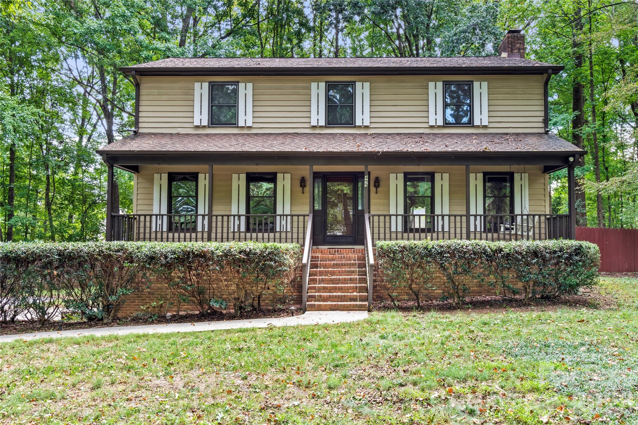 499 Reigate Drive Property Photo 1