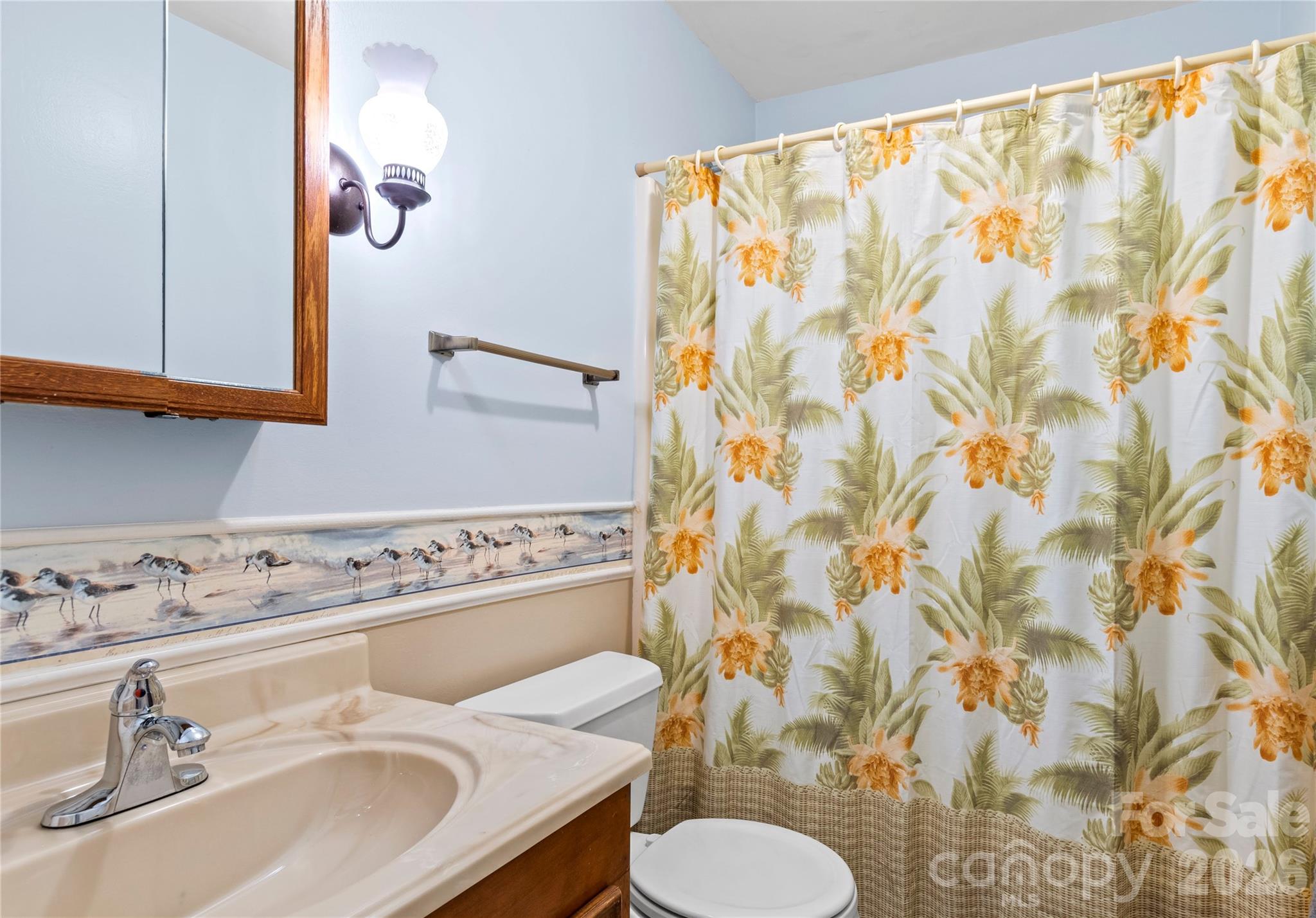 499 Reigate Drive Property Photo 27