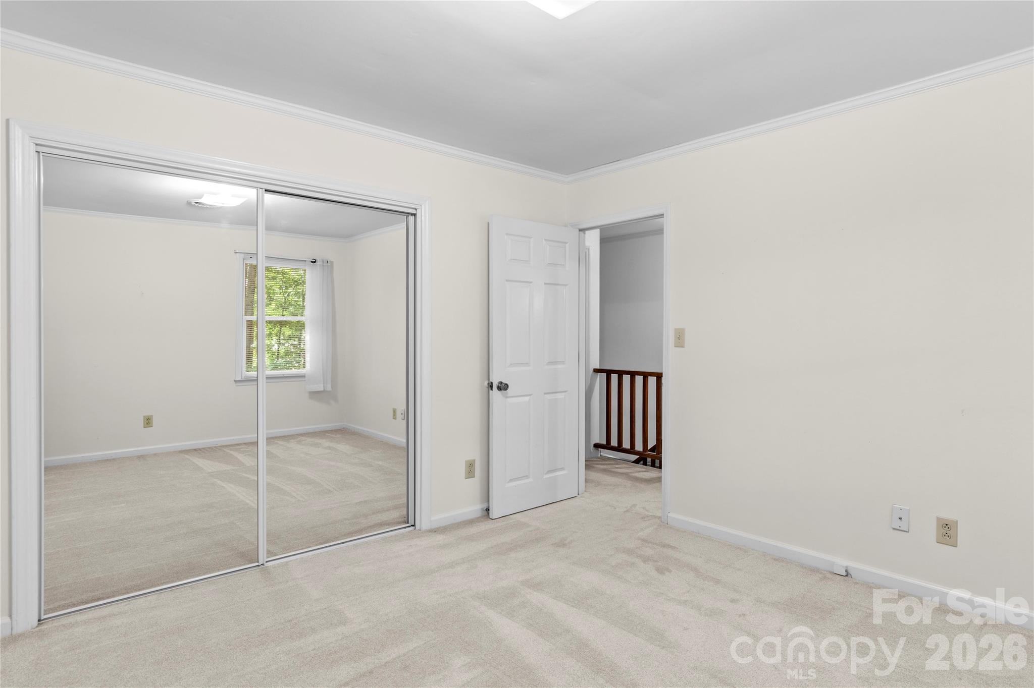 499 Reigate Drive Property Photo 31
