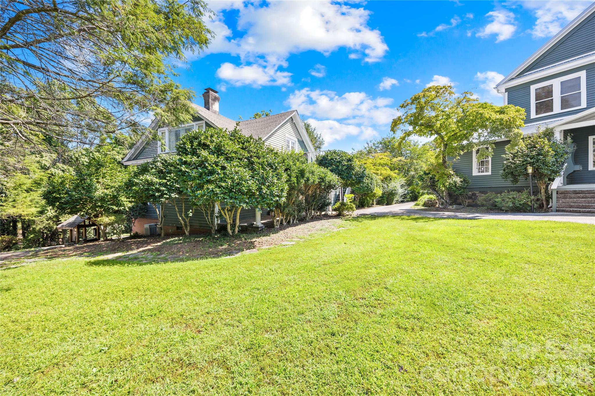 85 Pinecrest Lane Property Photo 4