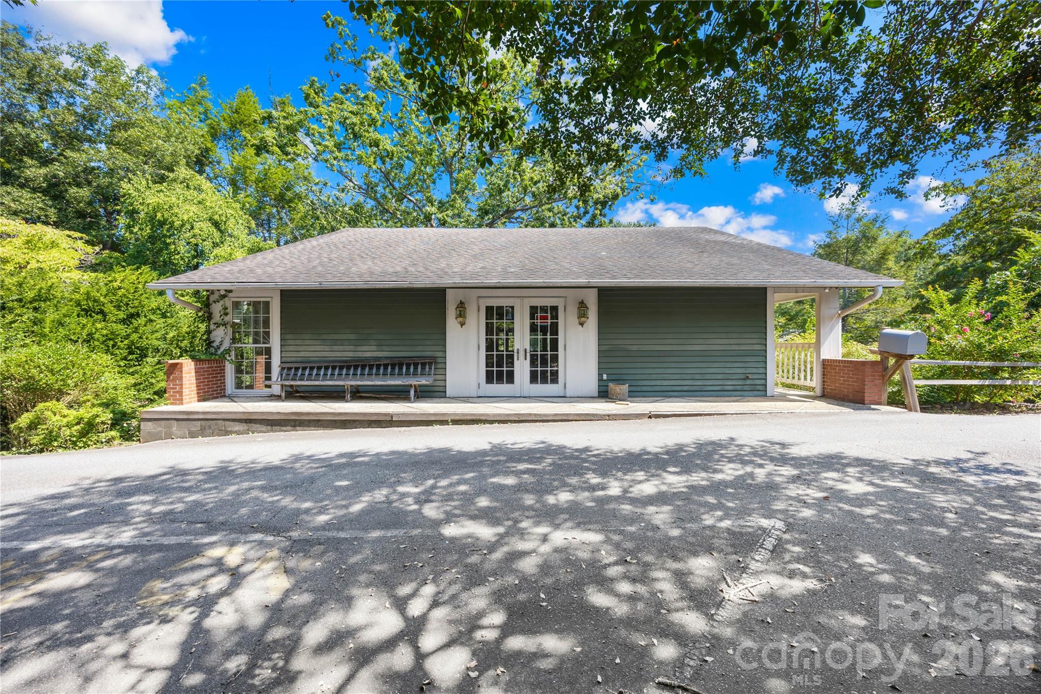 85 Pinecrest Lane Property Photo 24