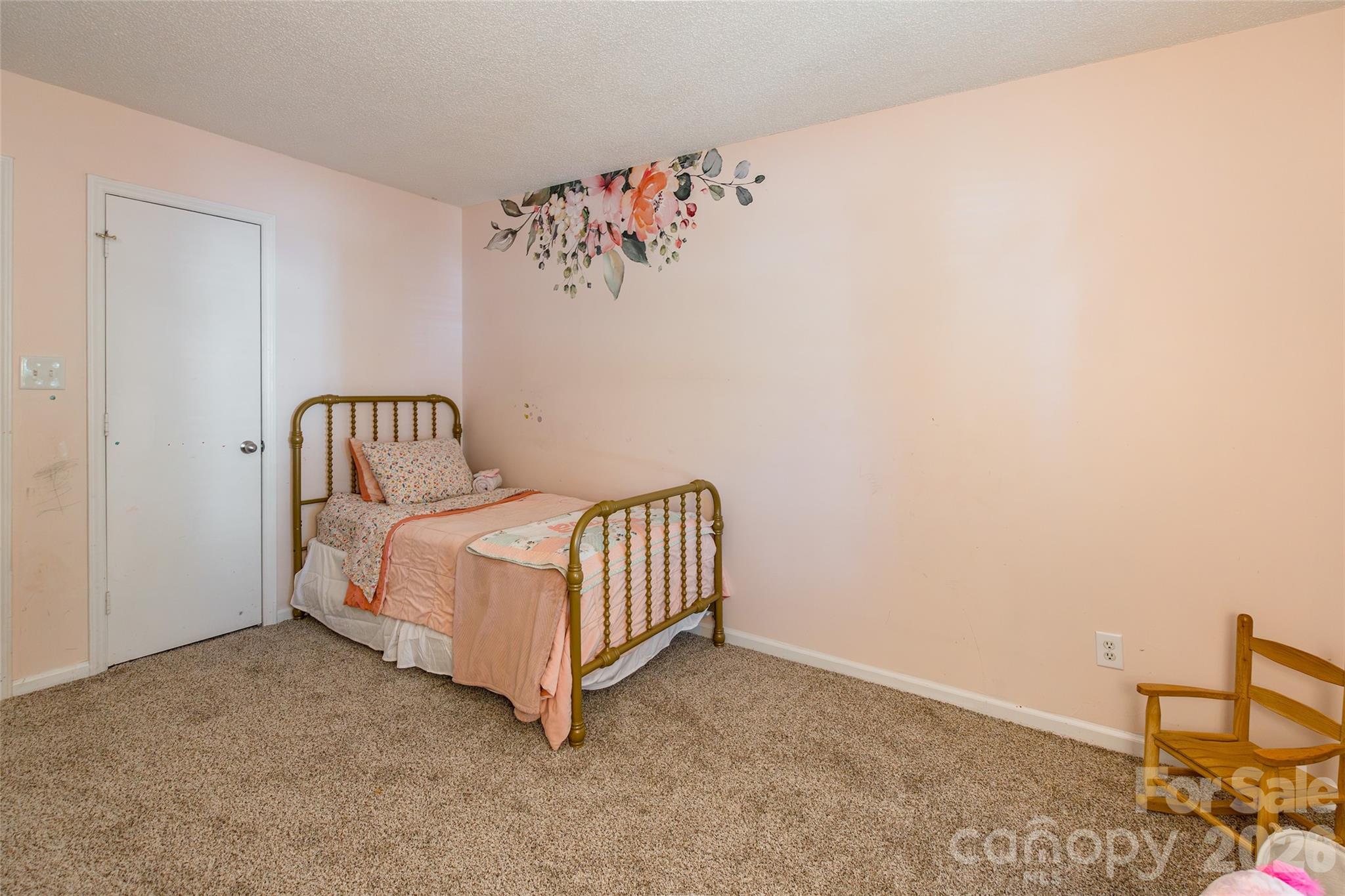 8514 Lockerbie Lane Property Photo 14