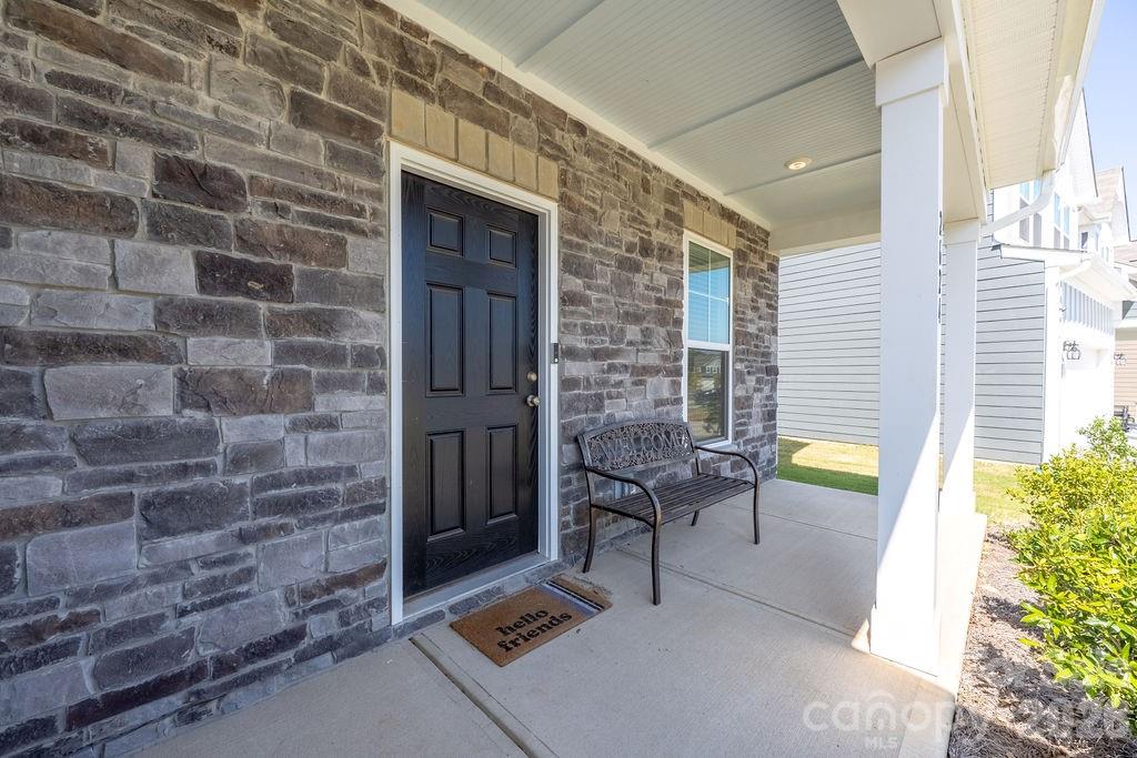 2624 Clipper Court Property Photo 4