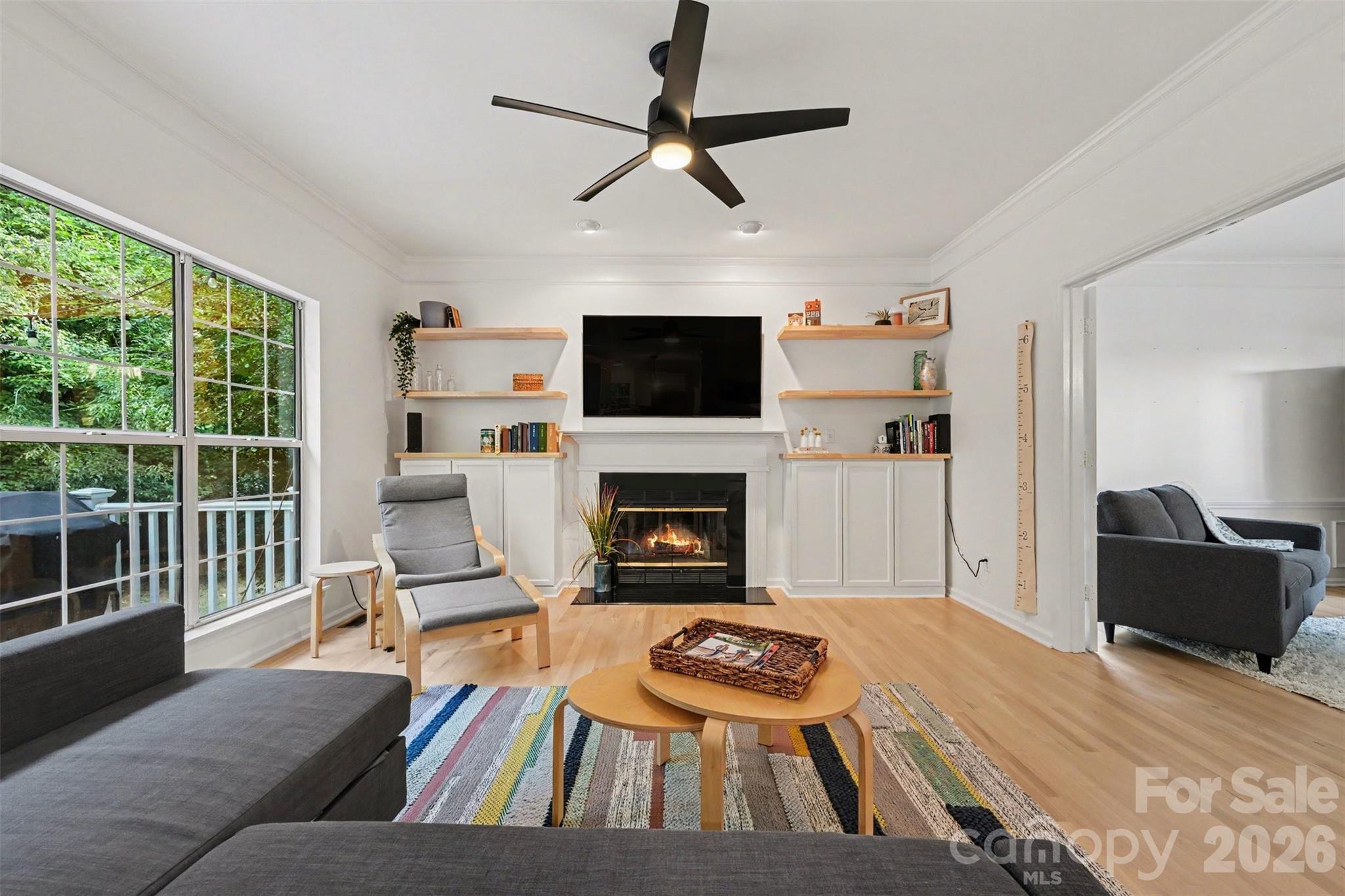 3524 Crescent Knoll Drive Property Photo 10