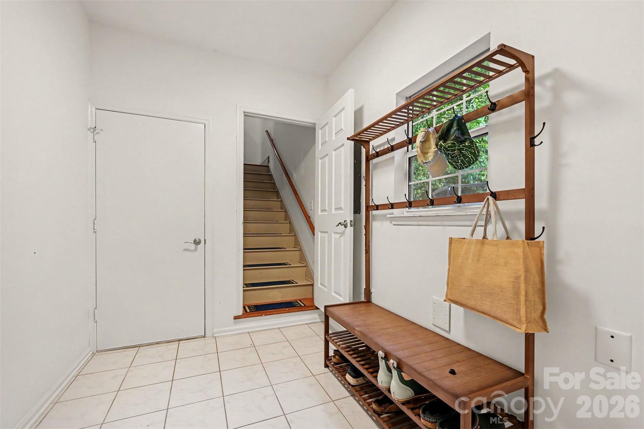 3524 Crescent Knoll Drive Property Photo 19