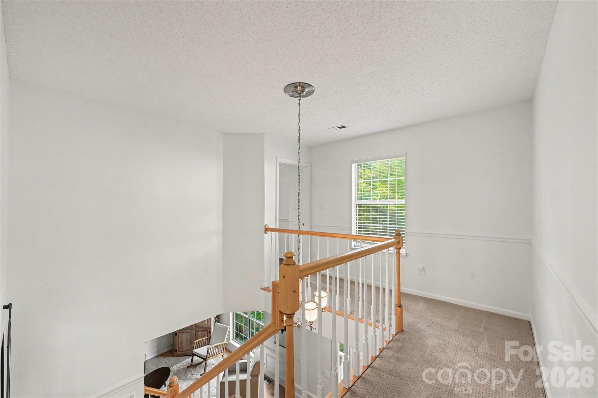 3524 Crescent Knoll Drive Property Photo 20