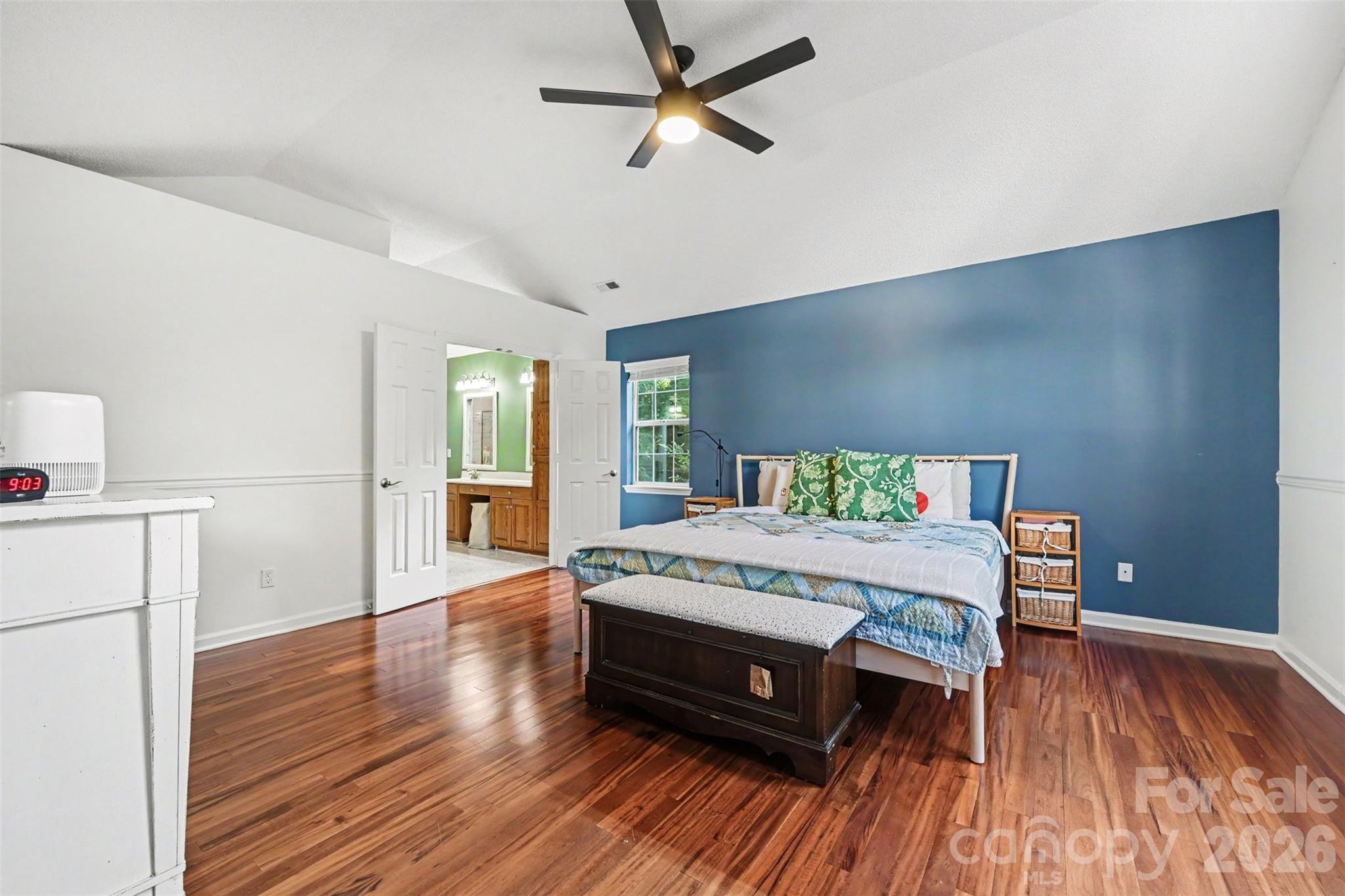 3524 Crescent Knoll Drive Property Photo 22